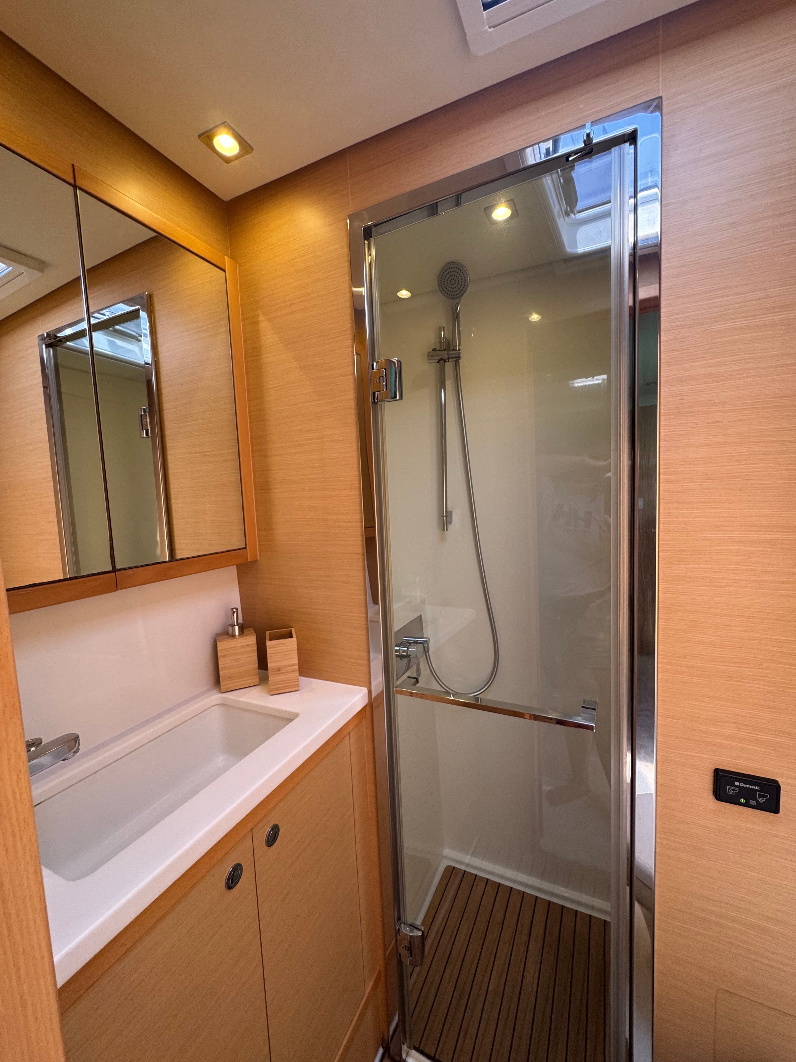 Lagoon 52F - photo 28