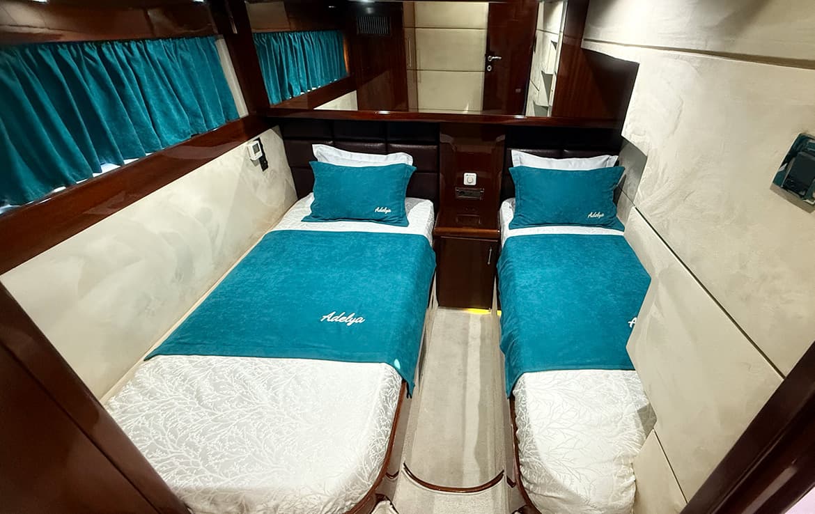 Leomar 59 - photo 21