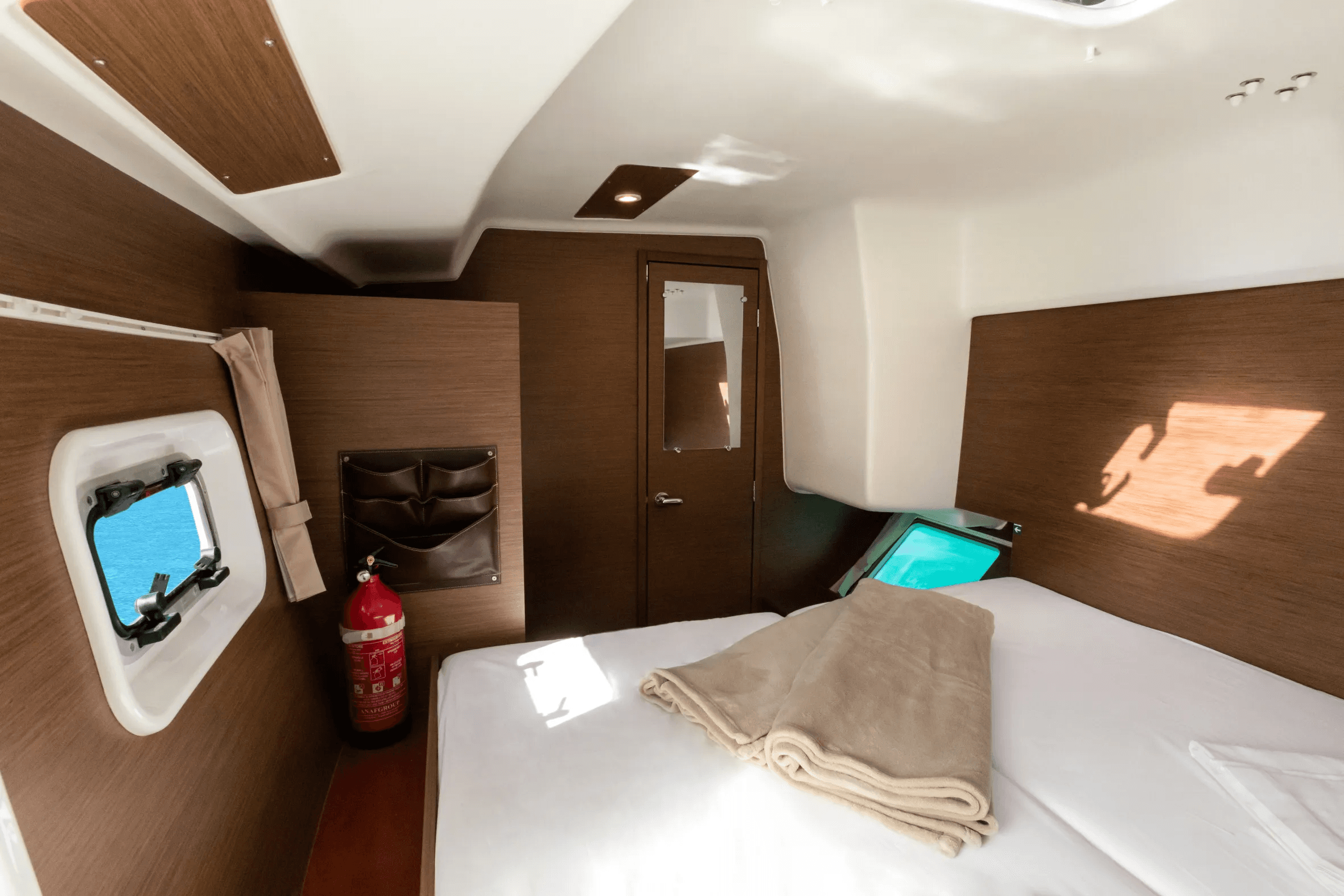 Lagoon 380 S2 - photo 14