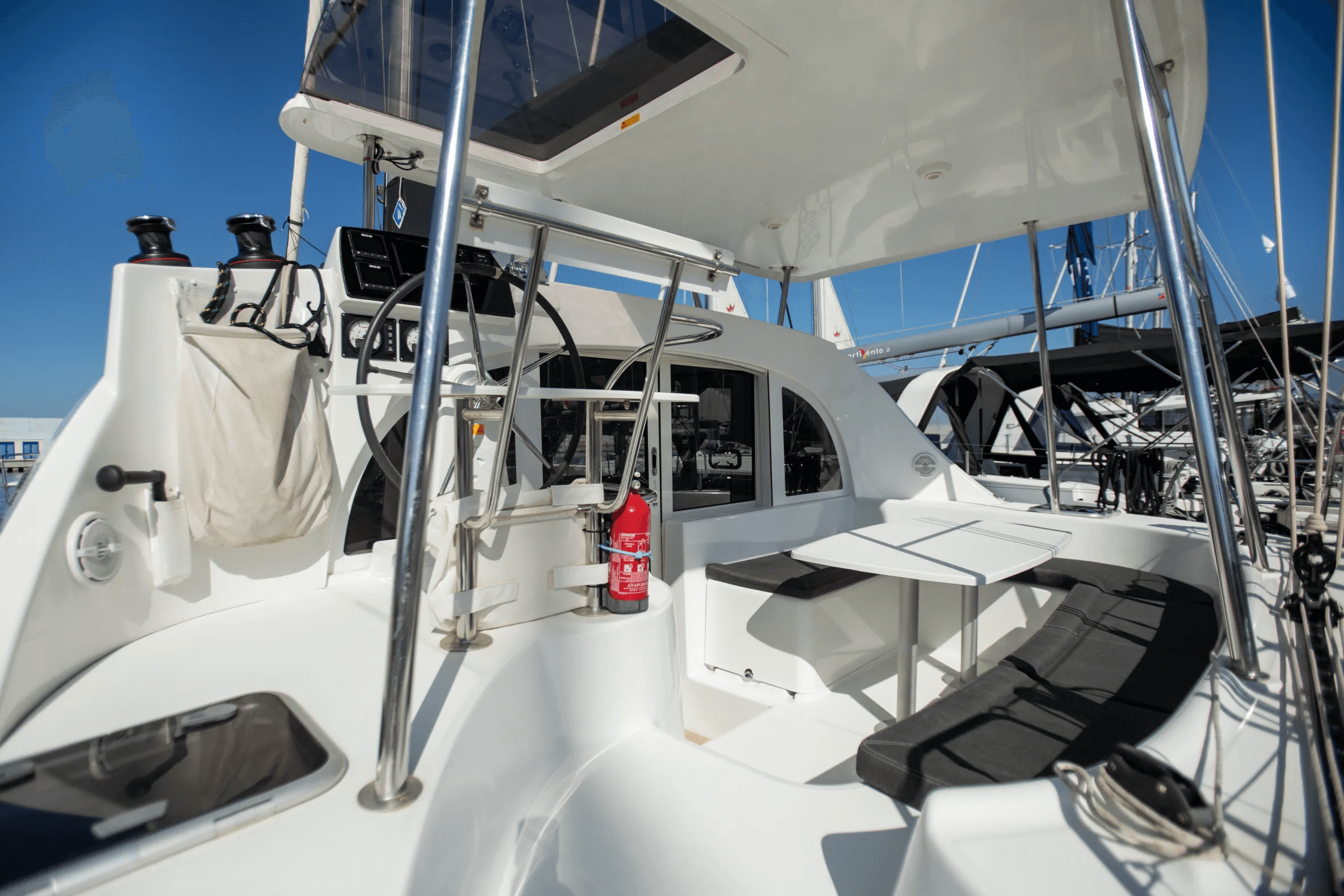 Lagoon 380 S2 - photo 4