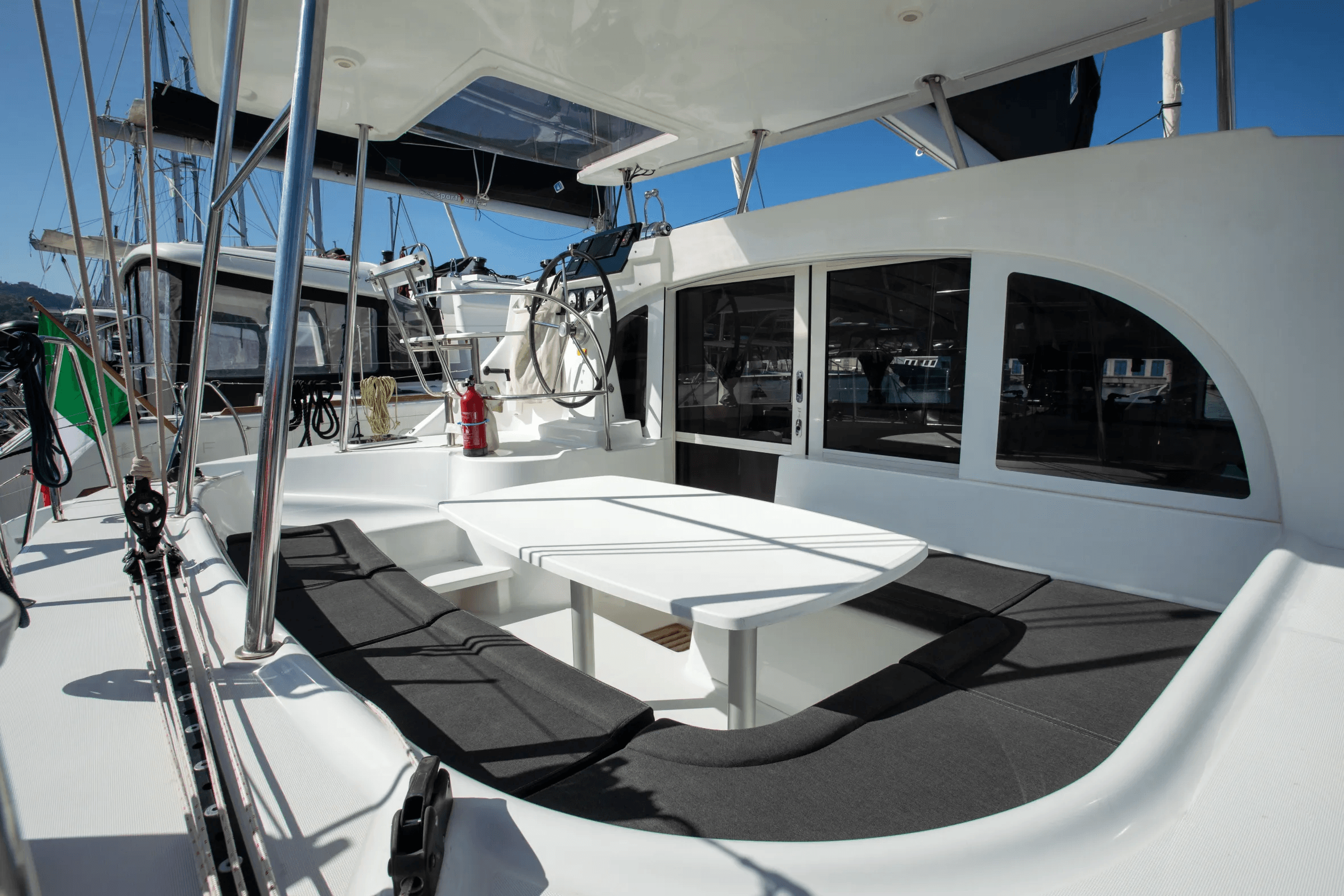 Lagoon 380 S2 - photo 5