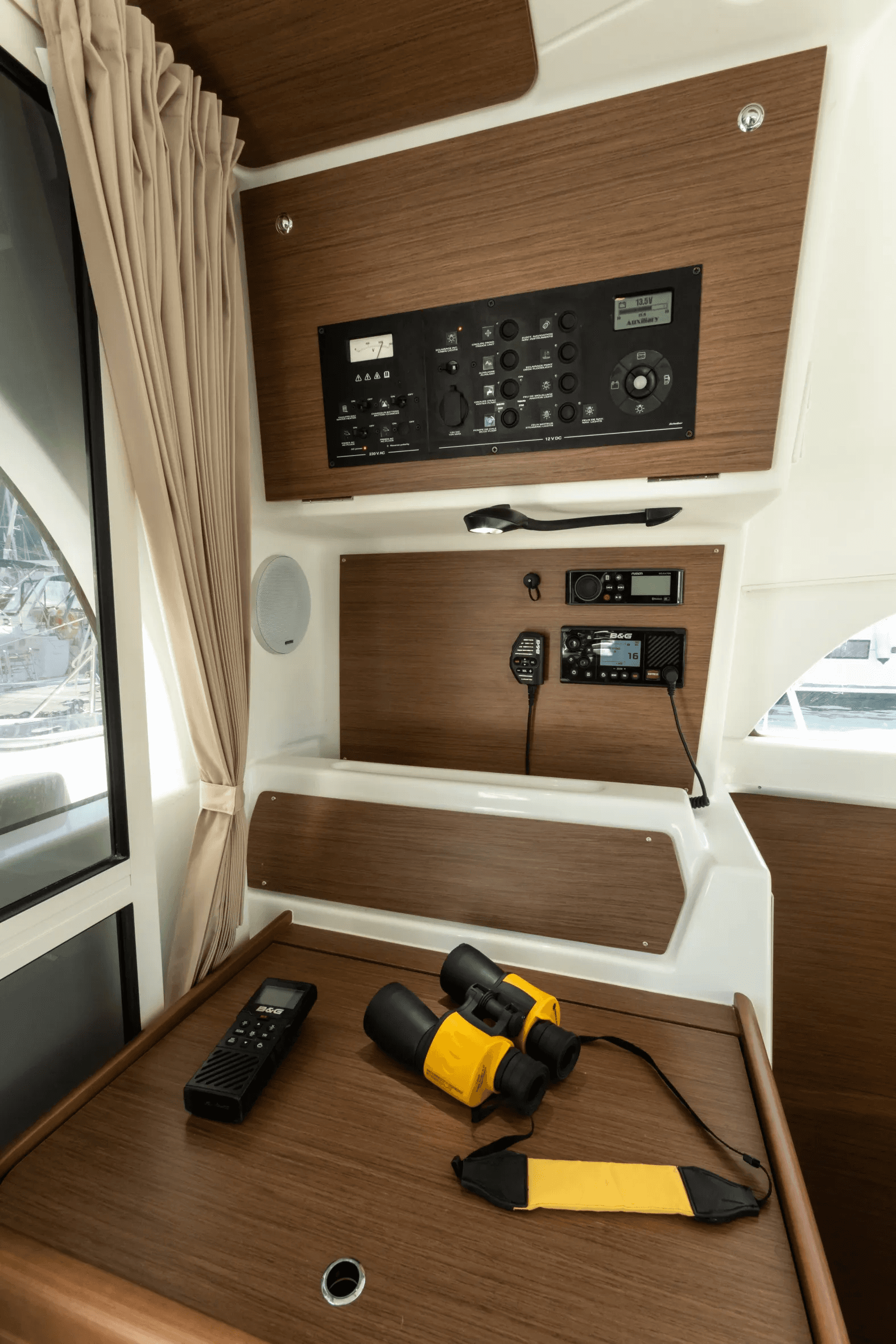 Lagoon 380 S2 - photo 10