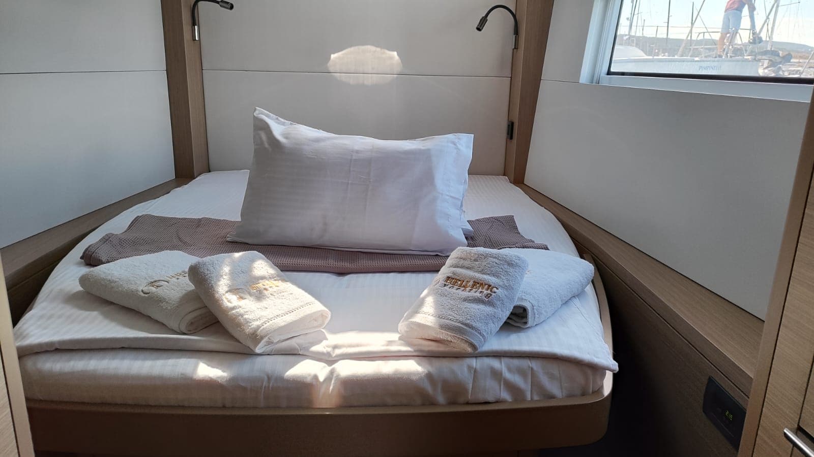 Lagoon 51 - photo 11