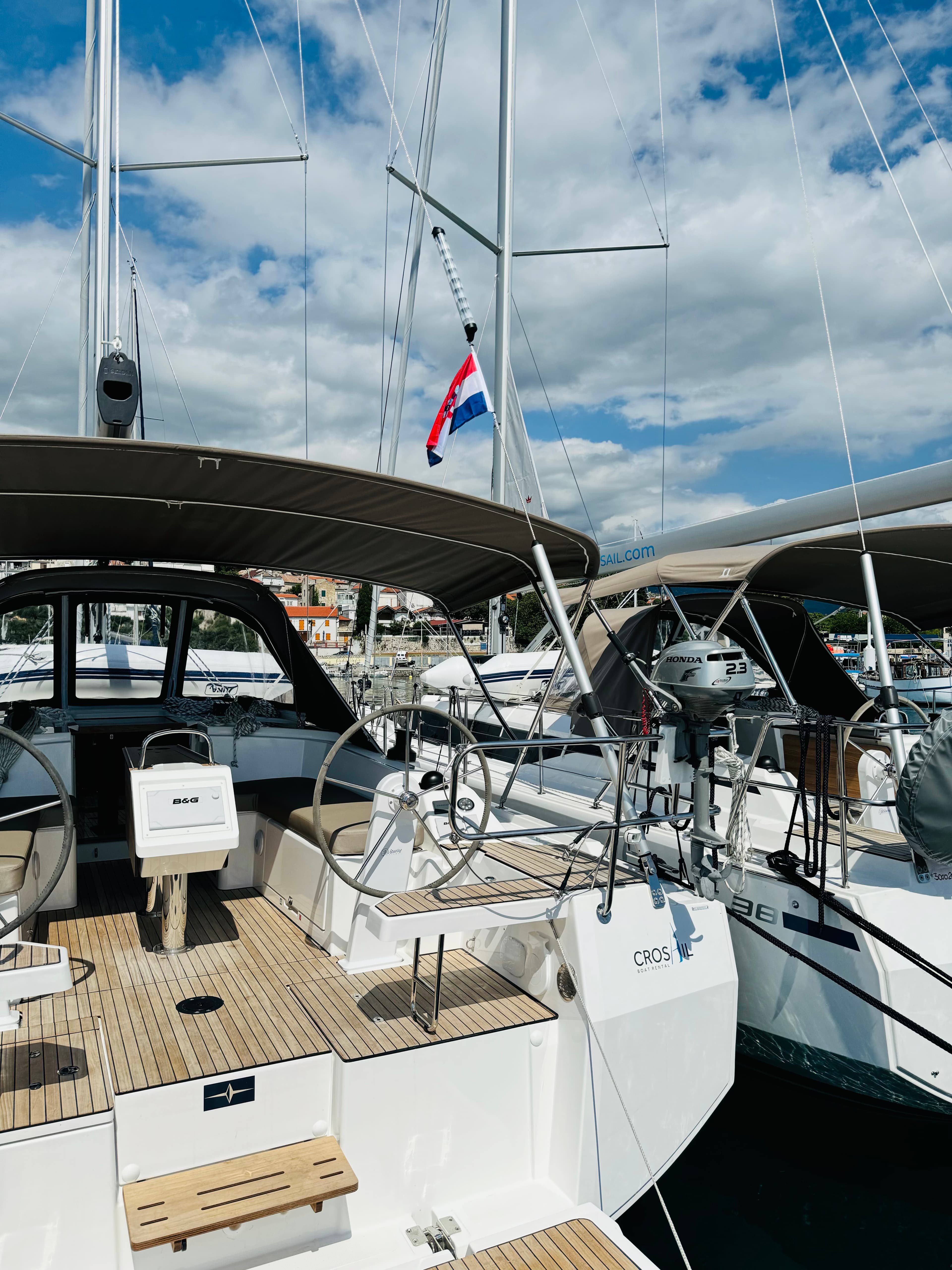 Bavaria C38 - photo 10