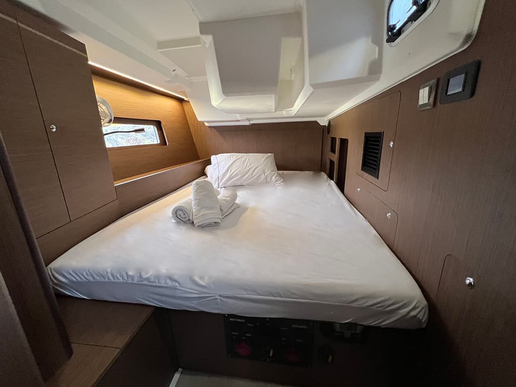 Oceanis 46.1 - photo 9