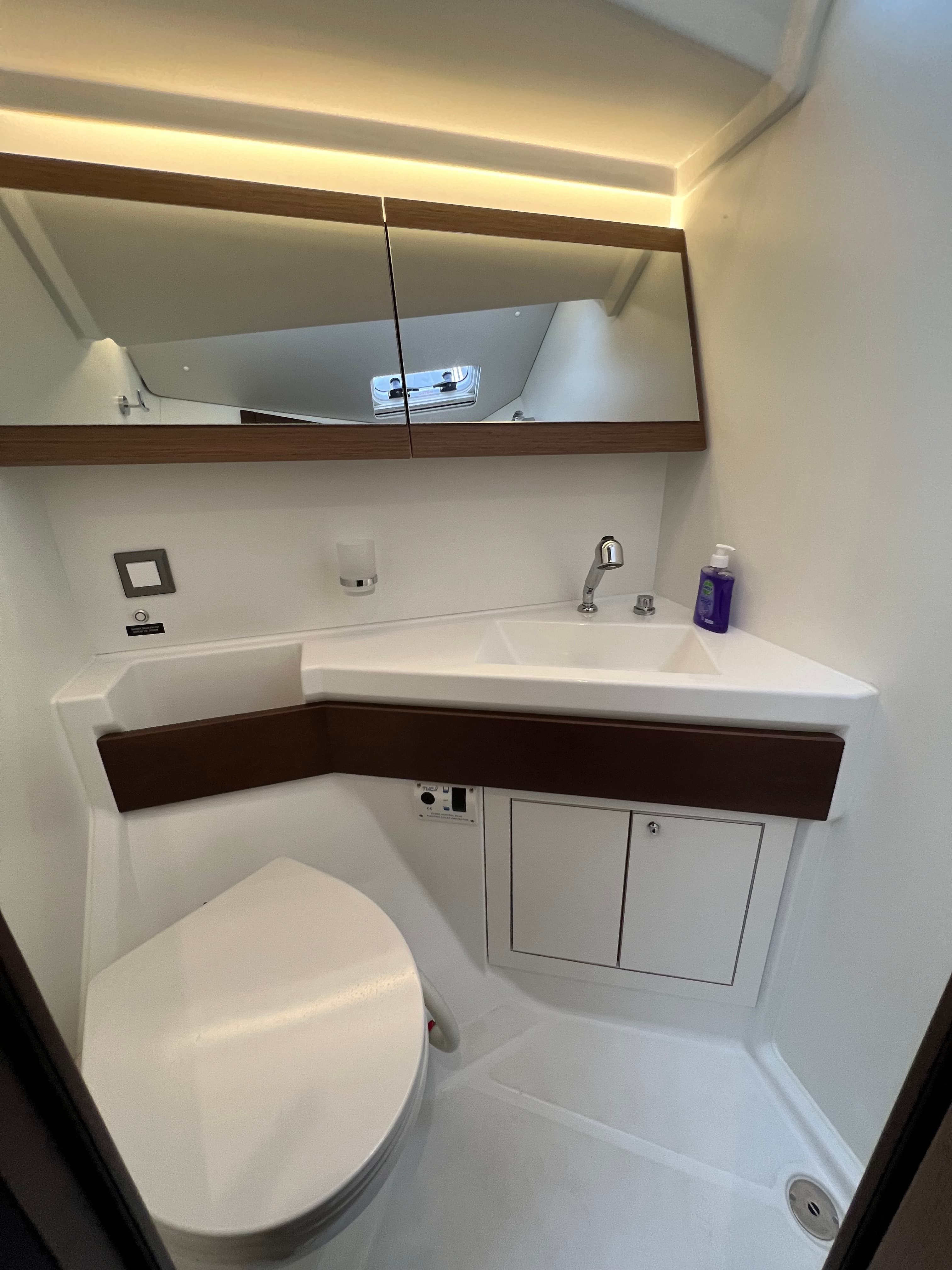 Oceanis 46.1 - photo 4