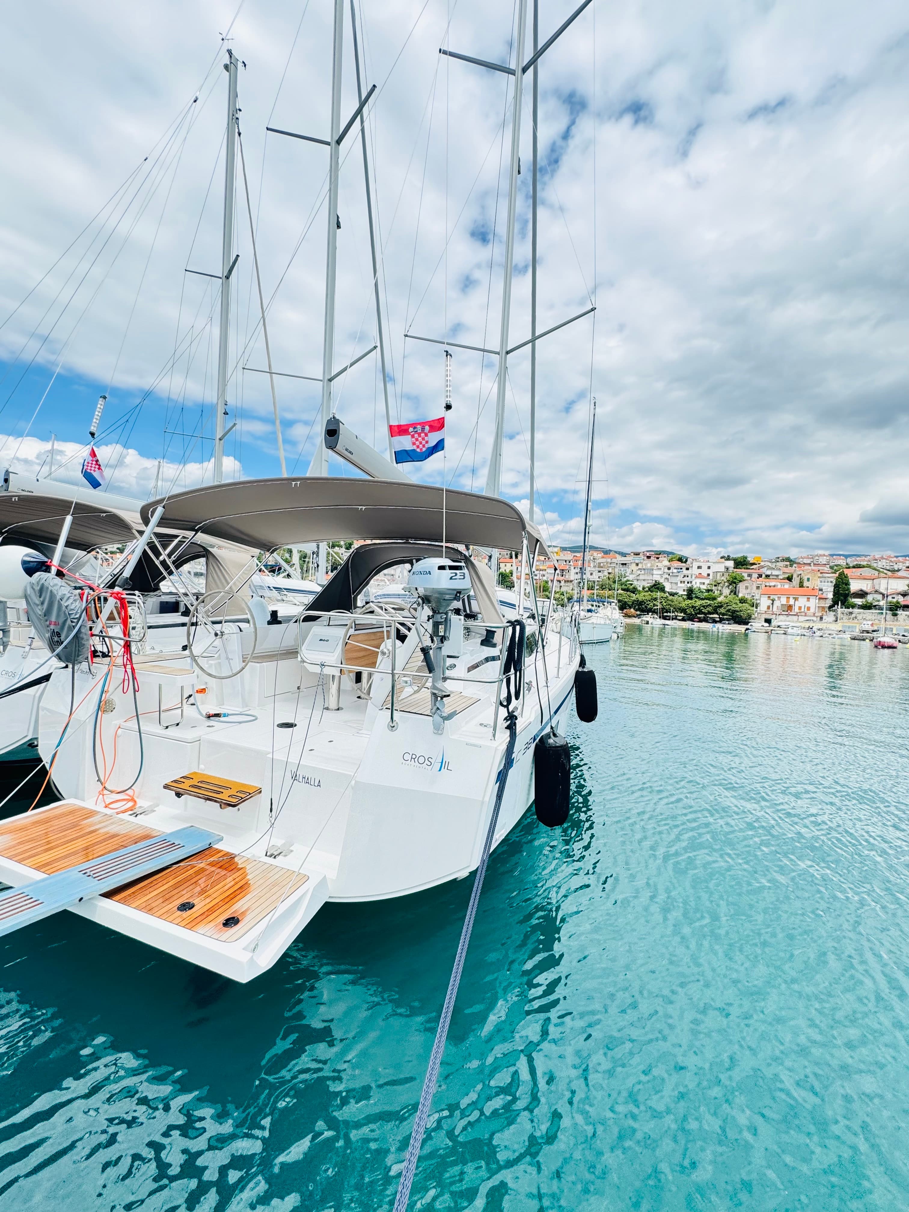 Bavaria C38 - photo 23