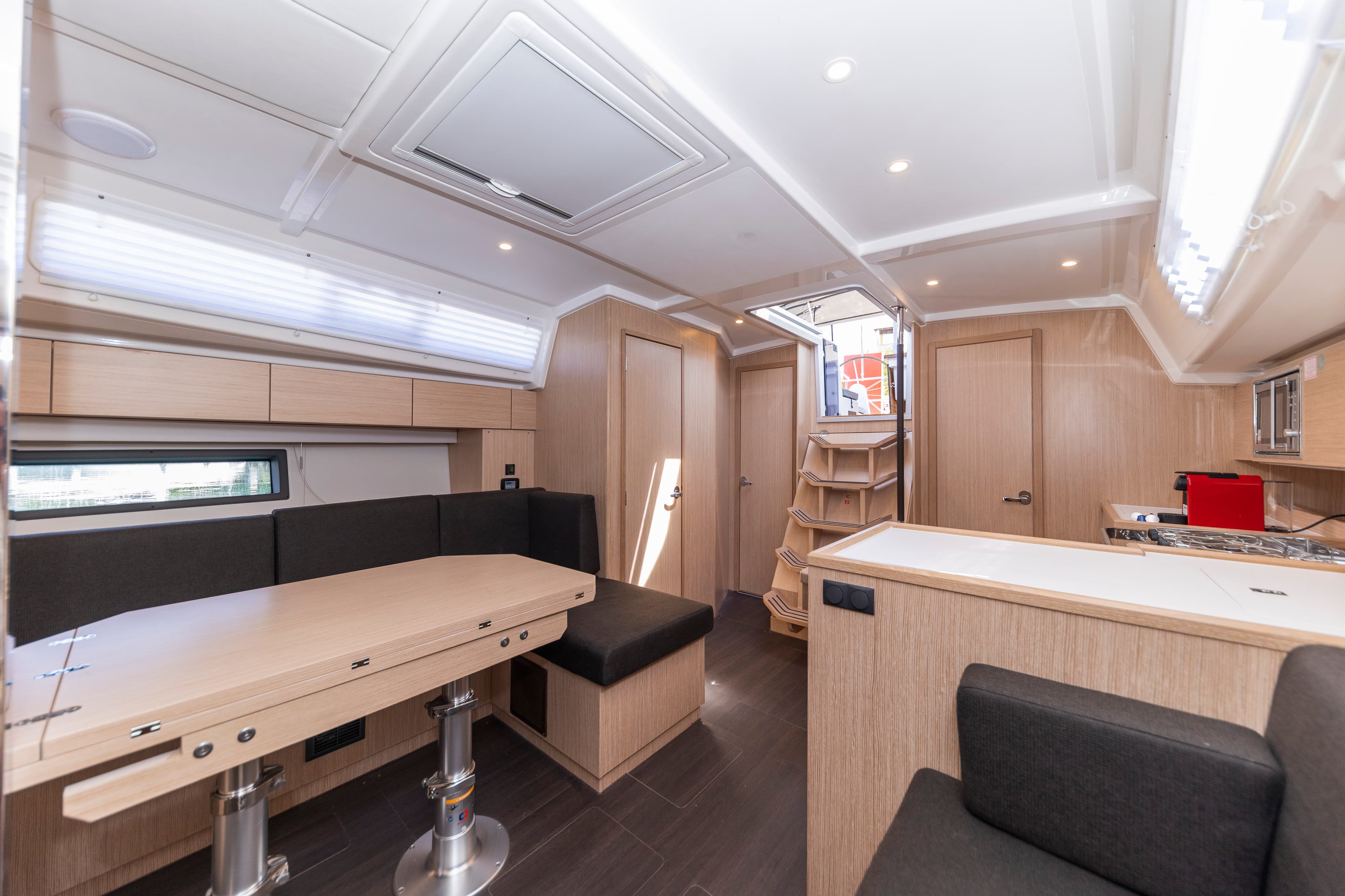 Bavaria C42 - photo 26