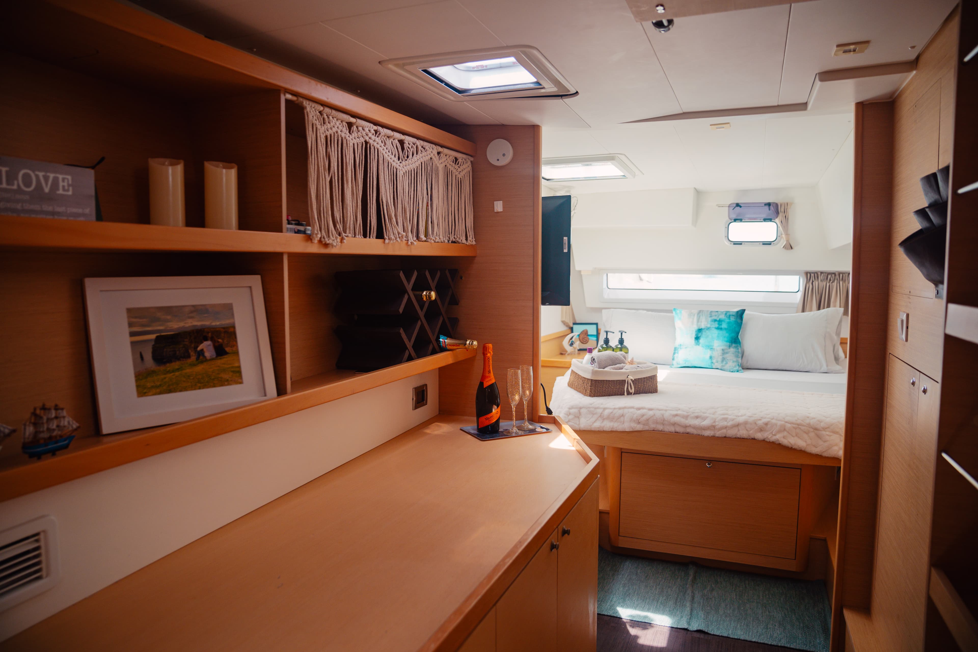 Lagoon 42 - photo 32