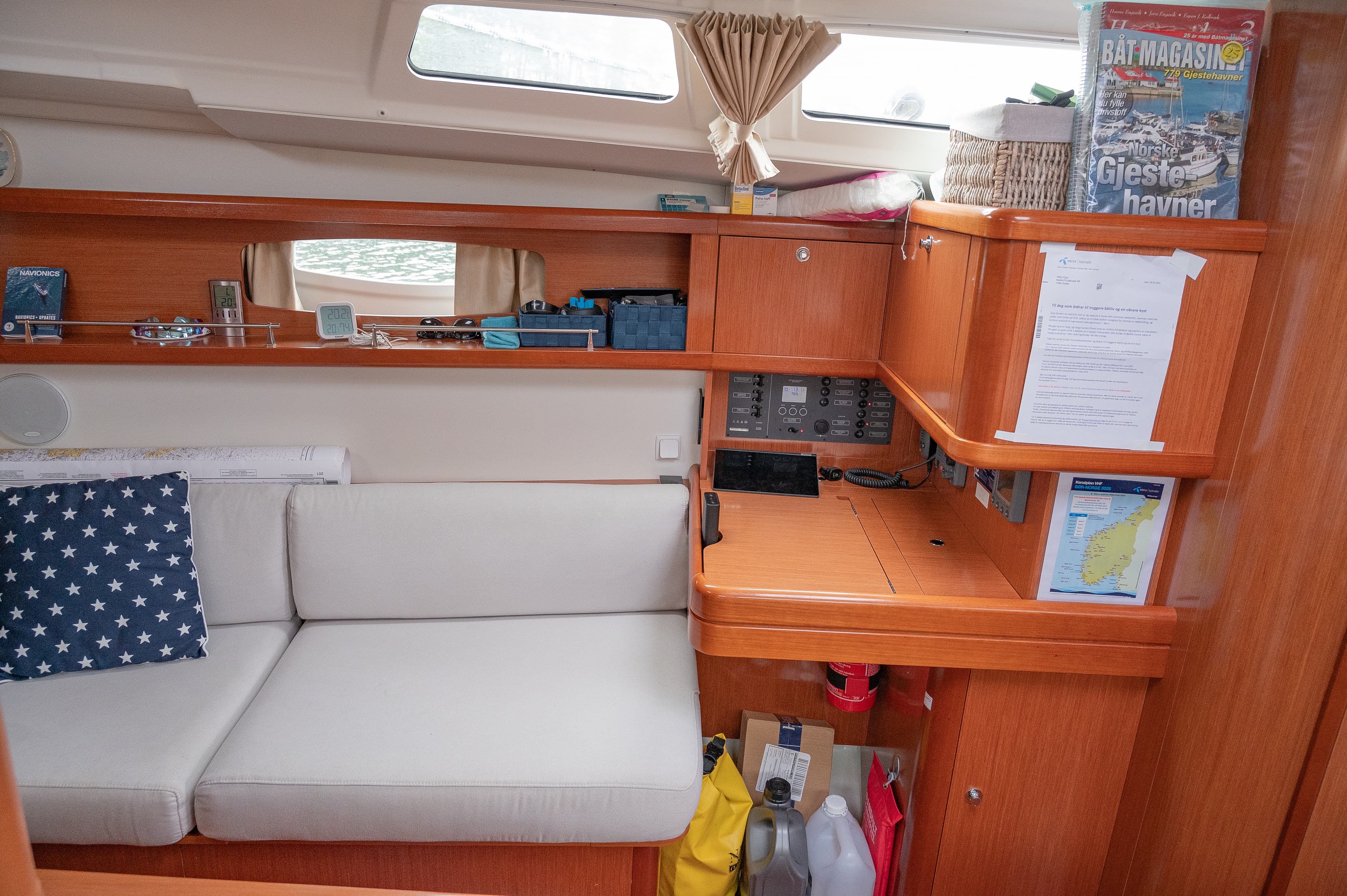 Oceanis 37 - photo 22