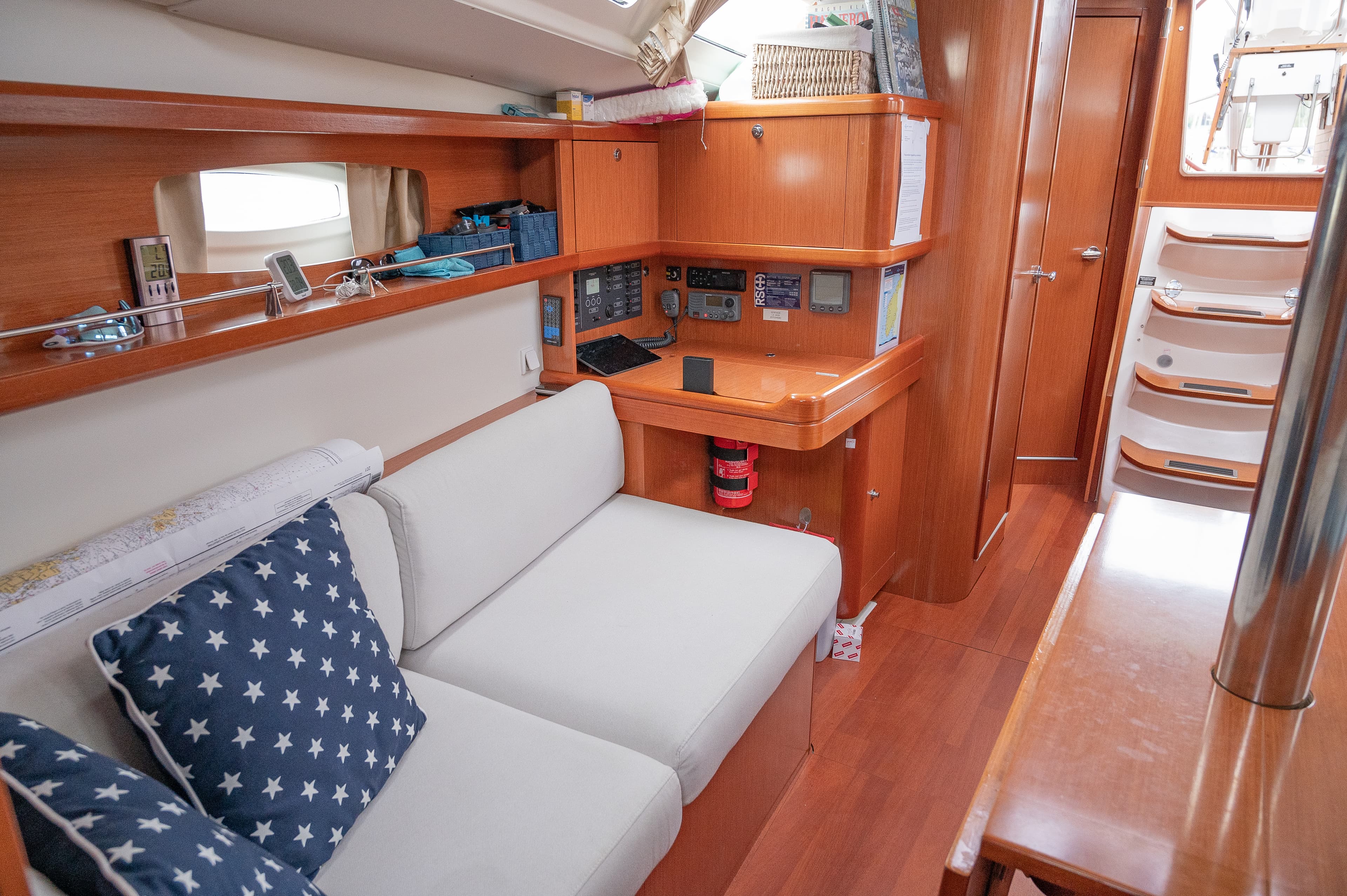 Oceanis 37 - photo 23