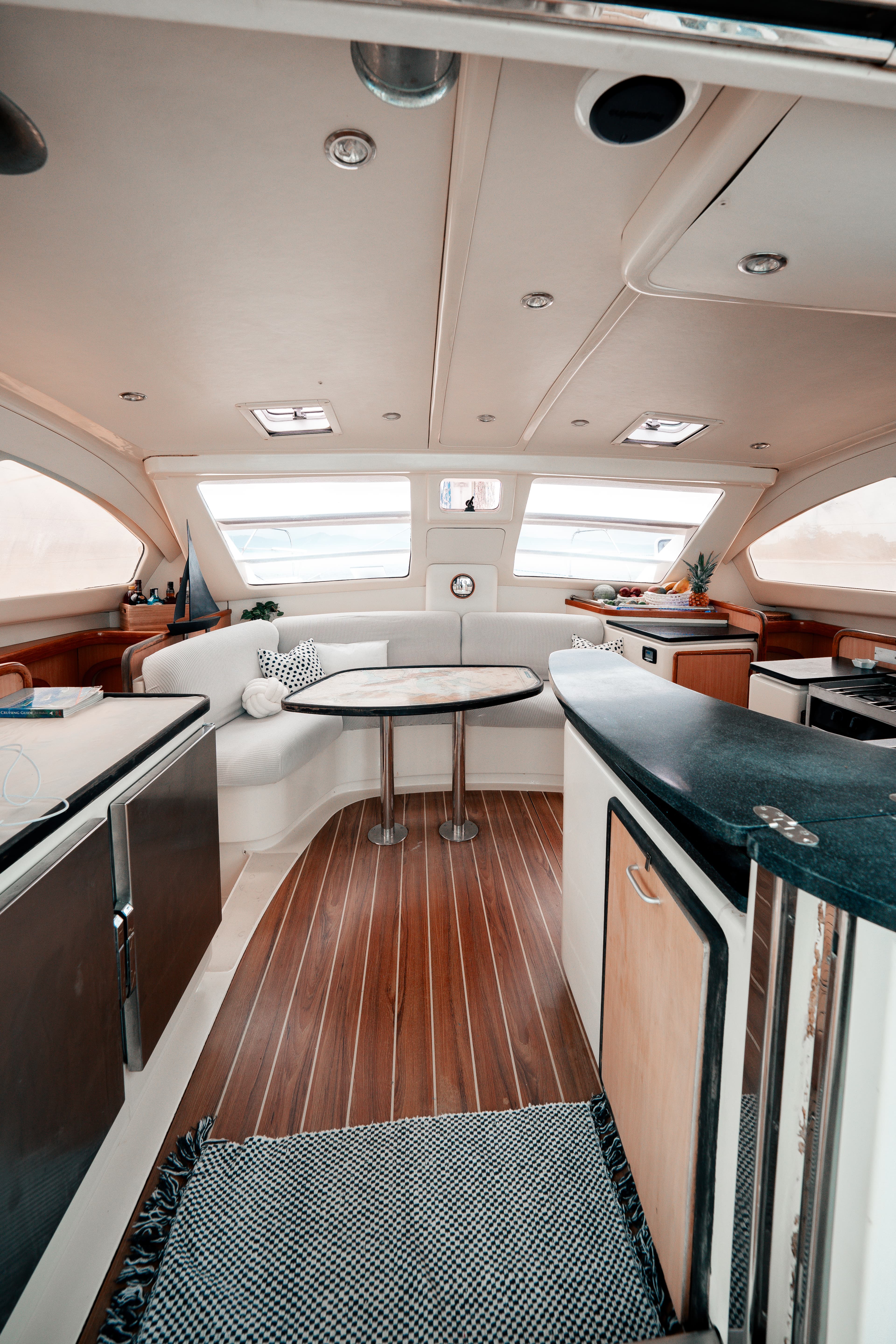 Leopard 40 - photo 16