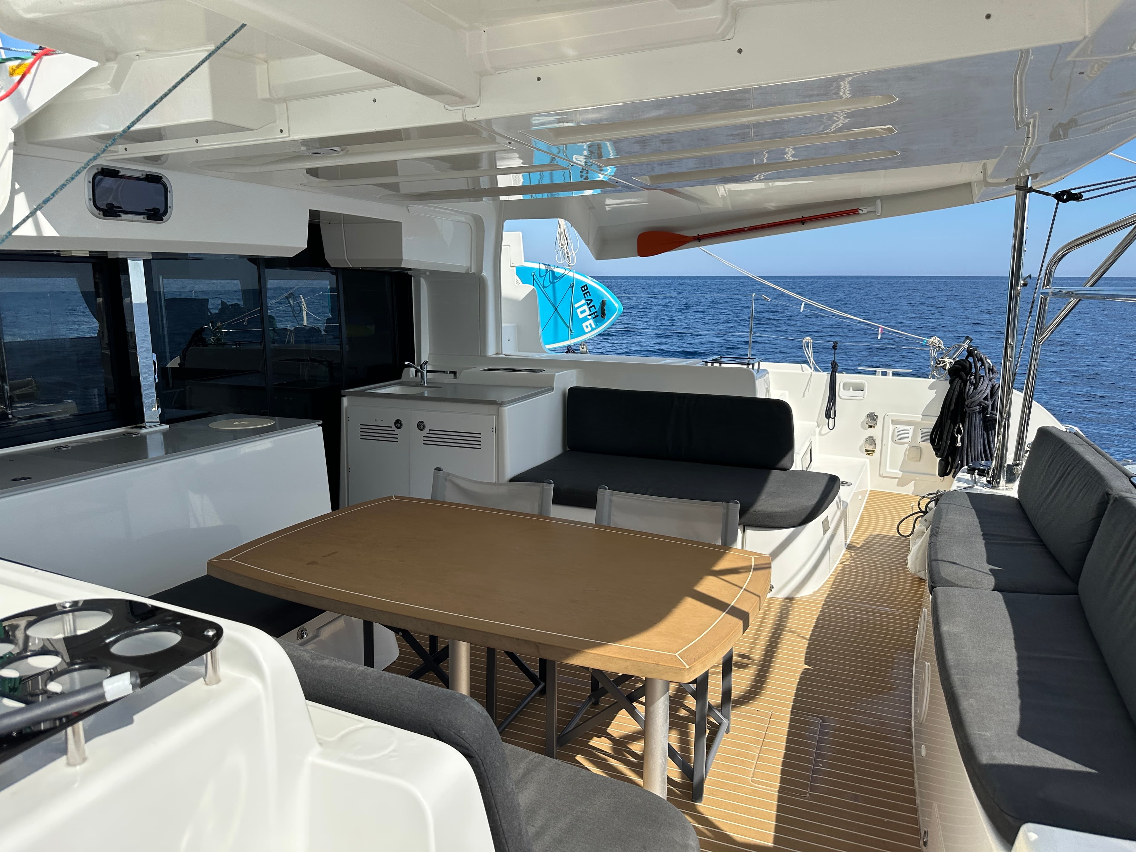 Lagoon 46  - photo 23