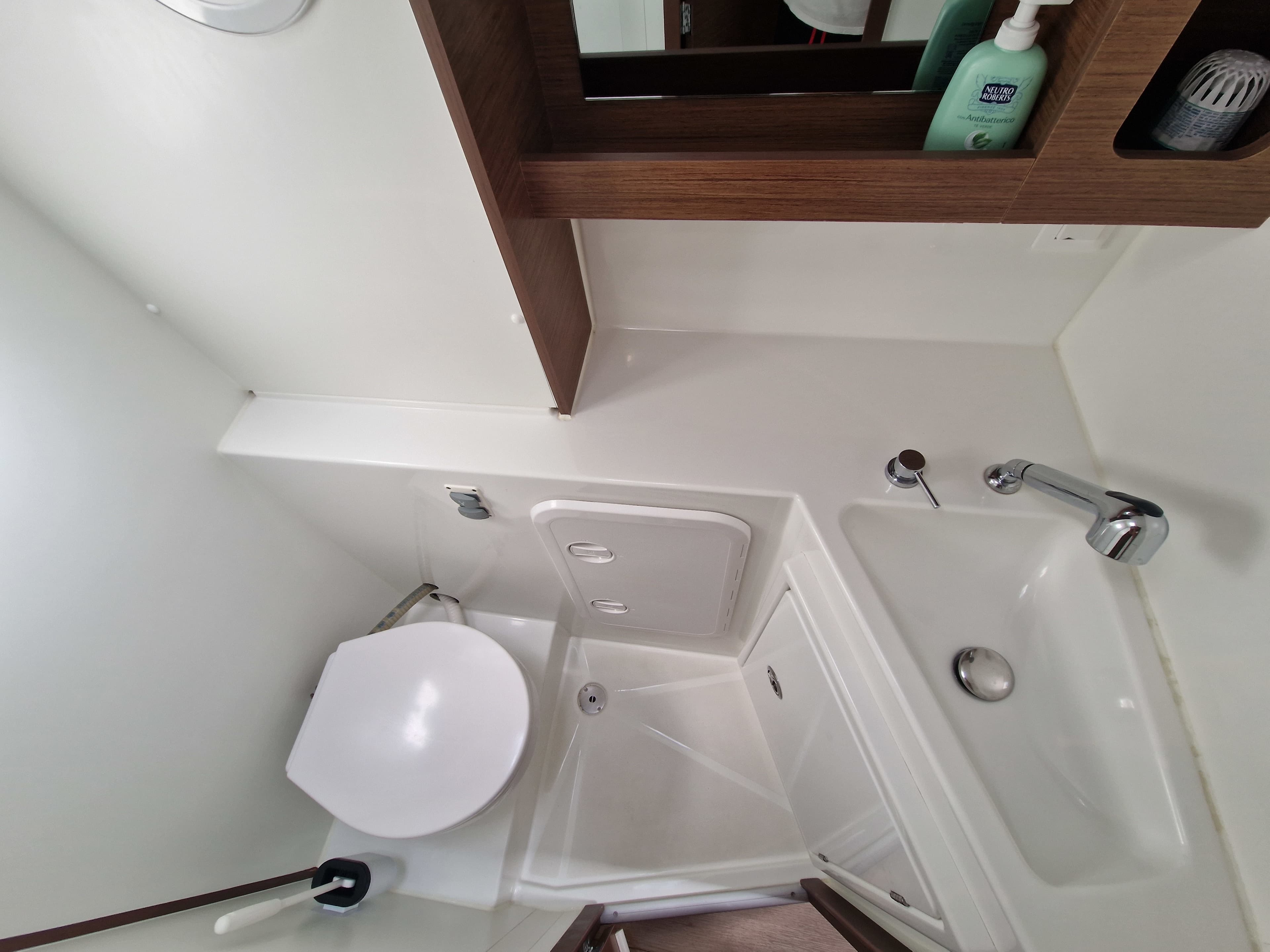 Lagoon 42 - photo 25