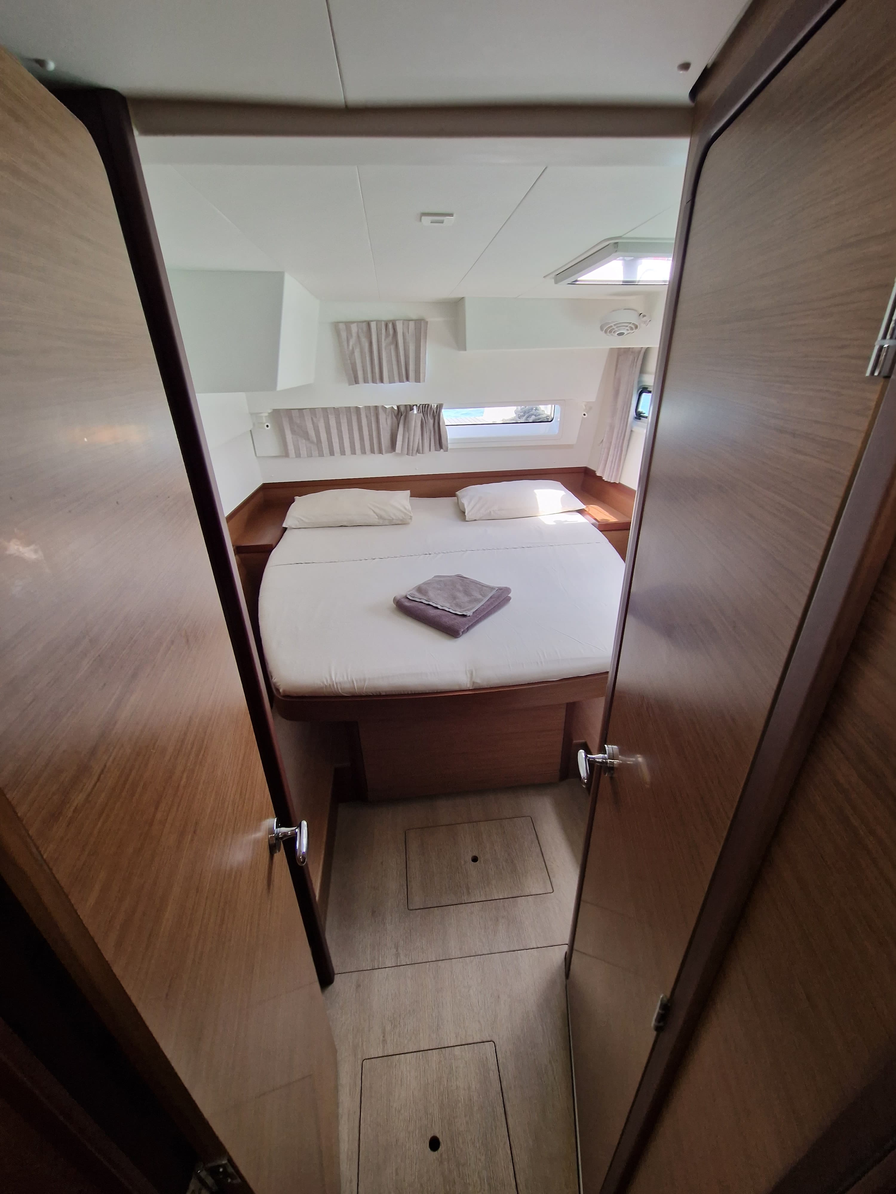 Lagoon 42 - photo 50