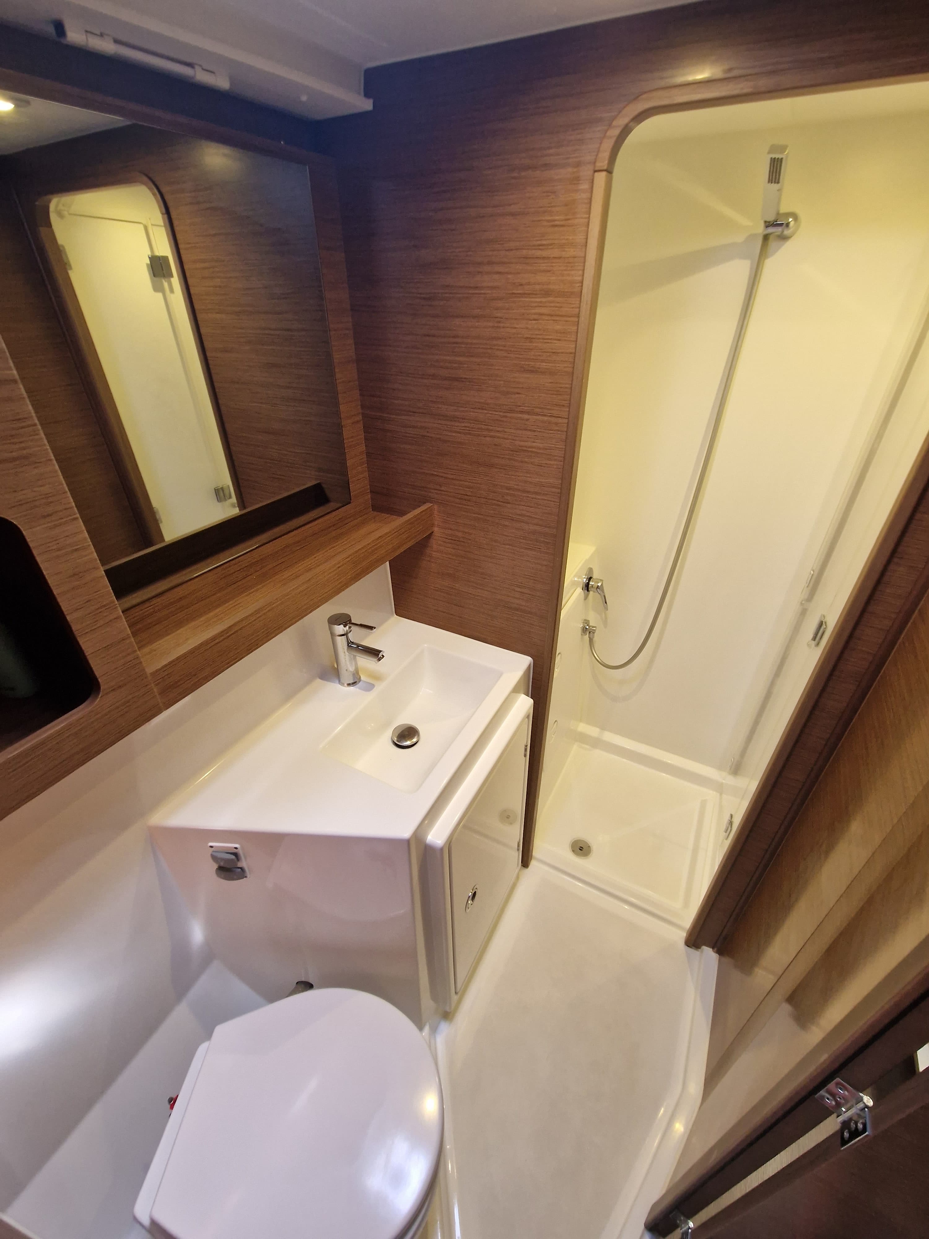 Lagoon 42 - photo 34