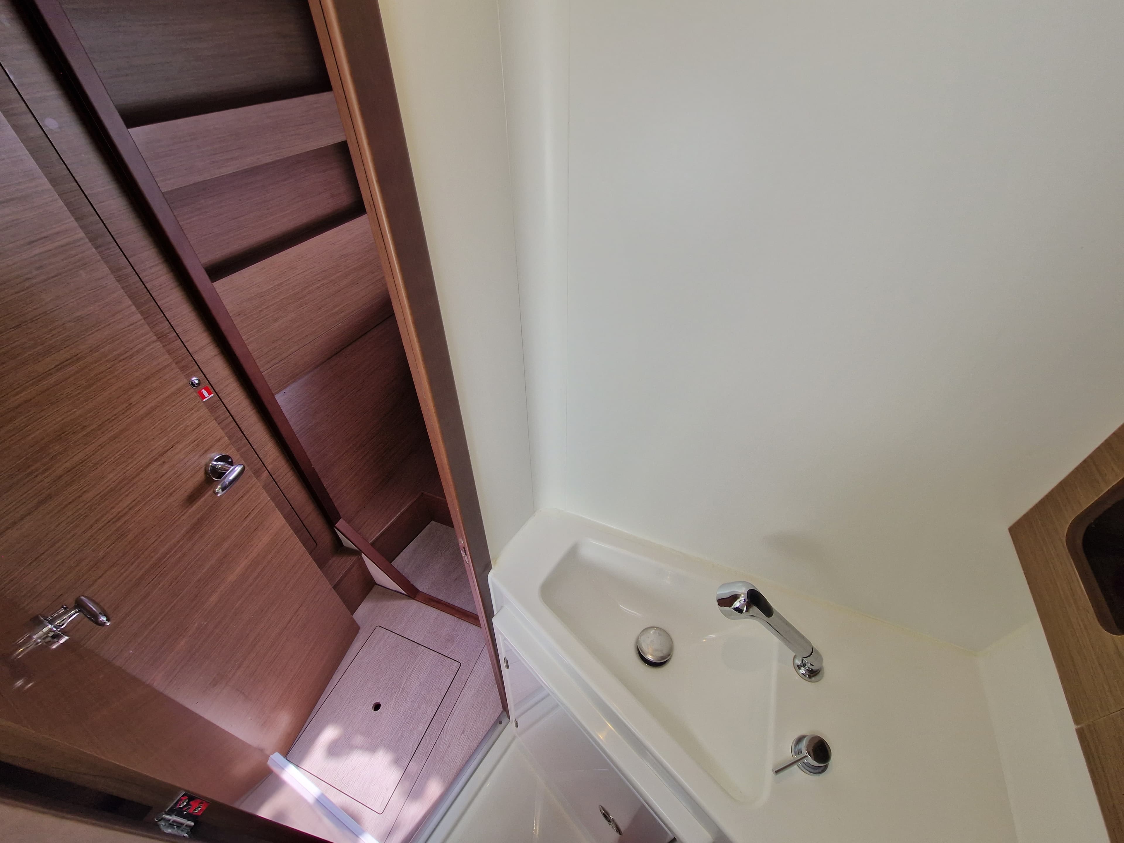 Lagoon 42 - photo 87