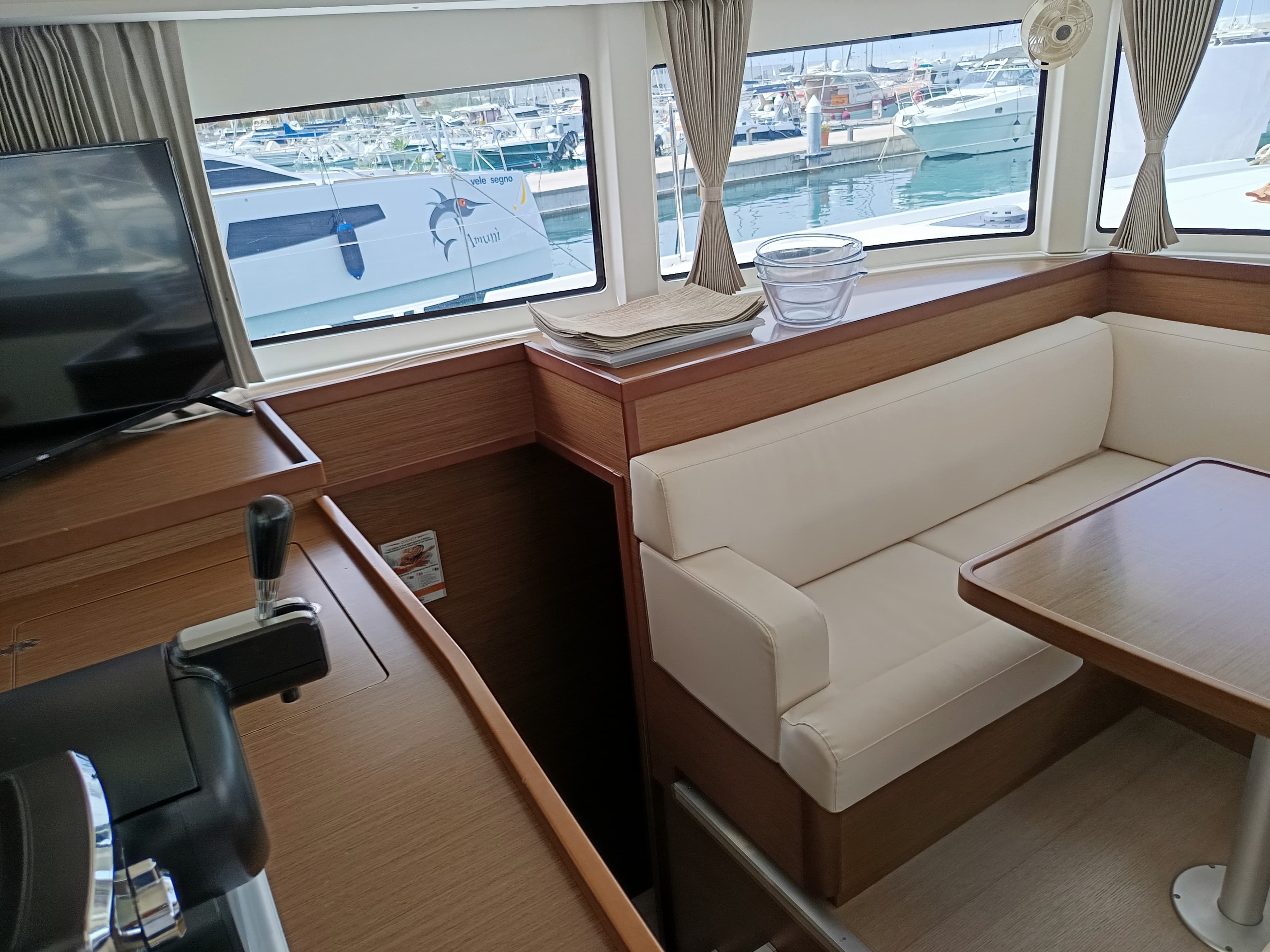 Lagoon 42 - photo 81