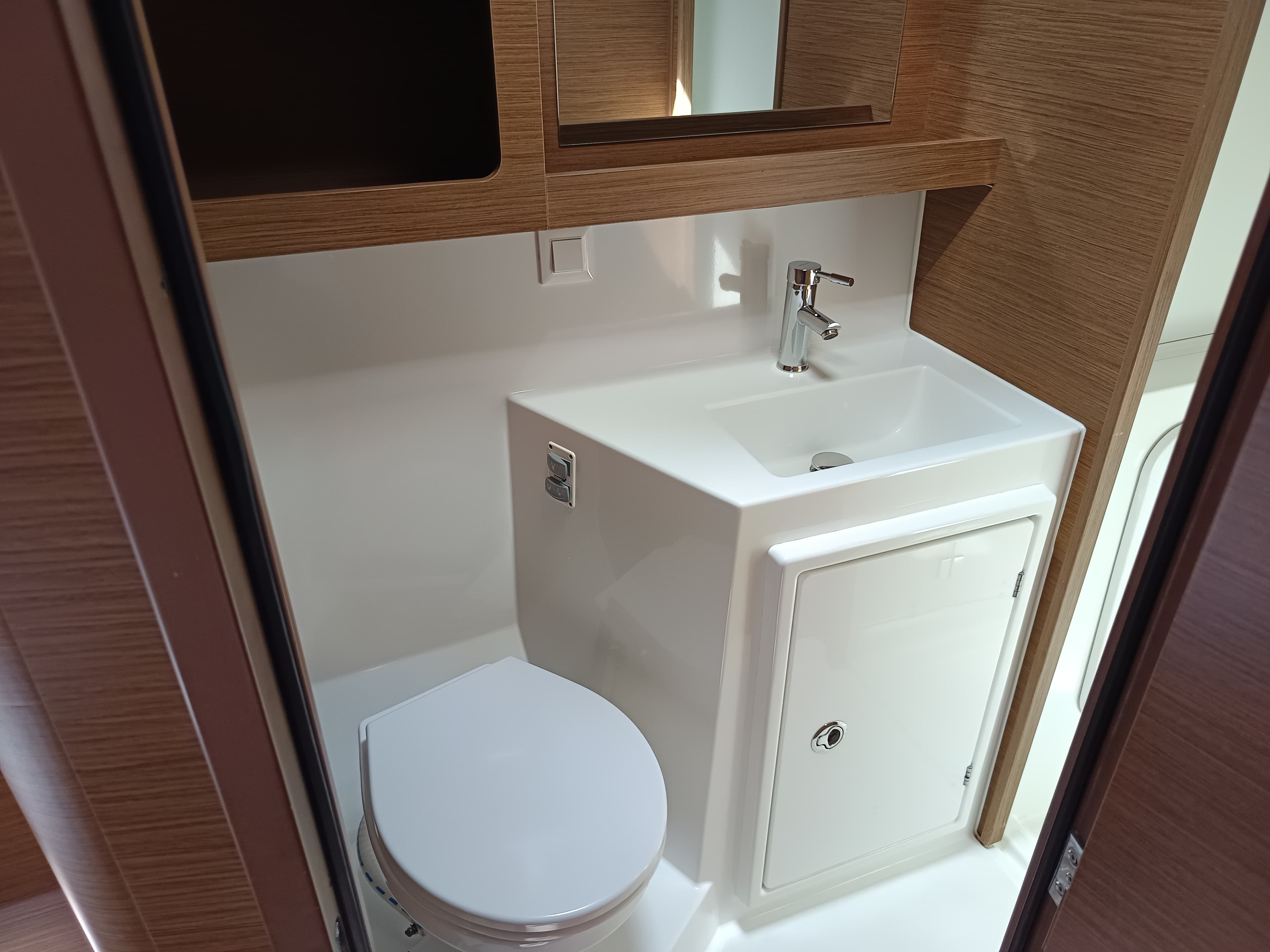 Lagoon 42 - photo 40