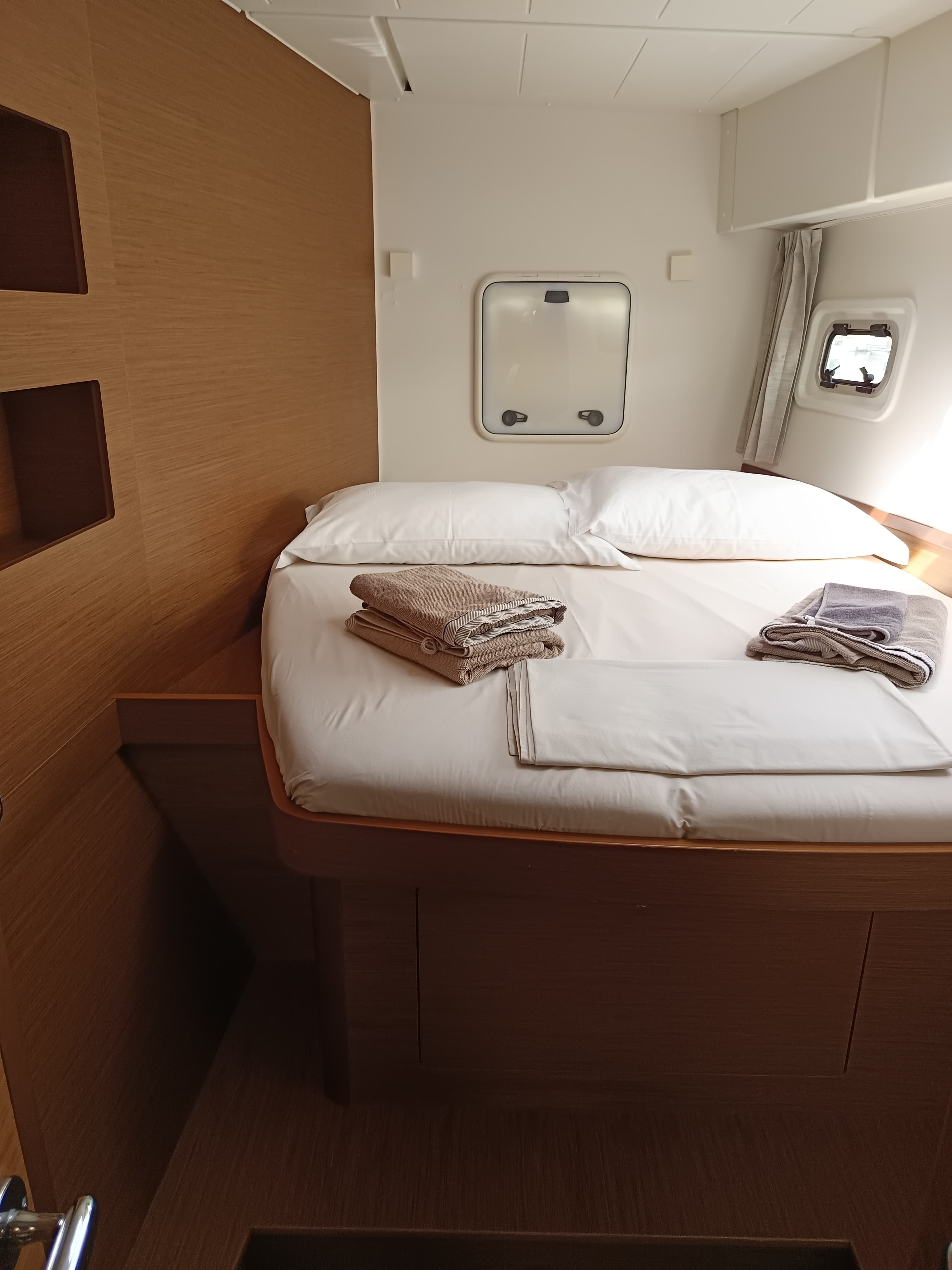 Lagoon 42 - photo 41