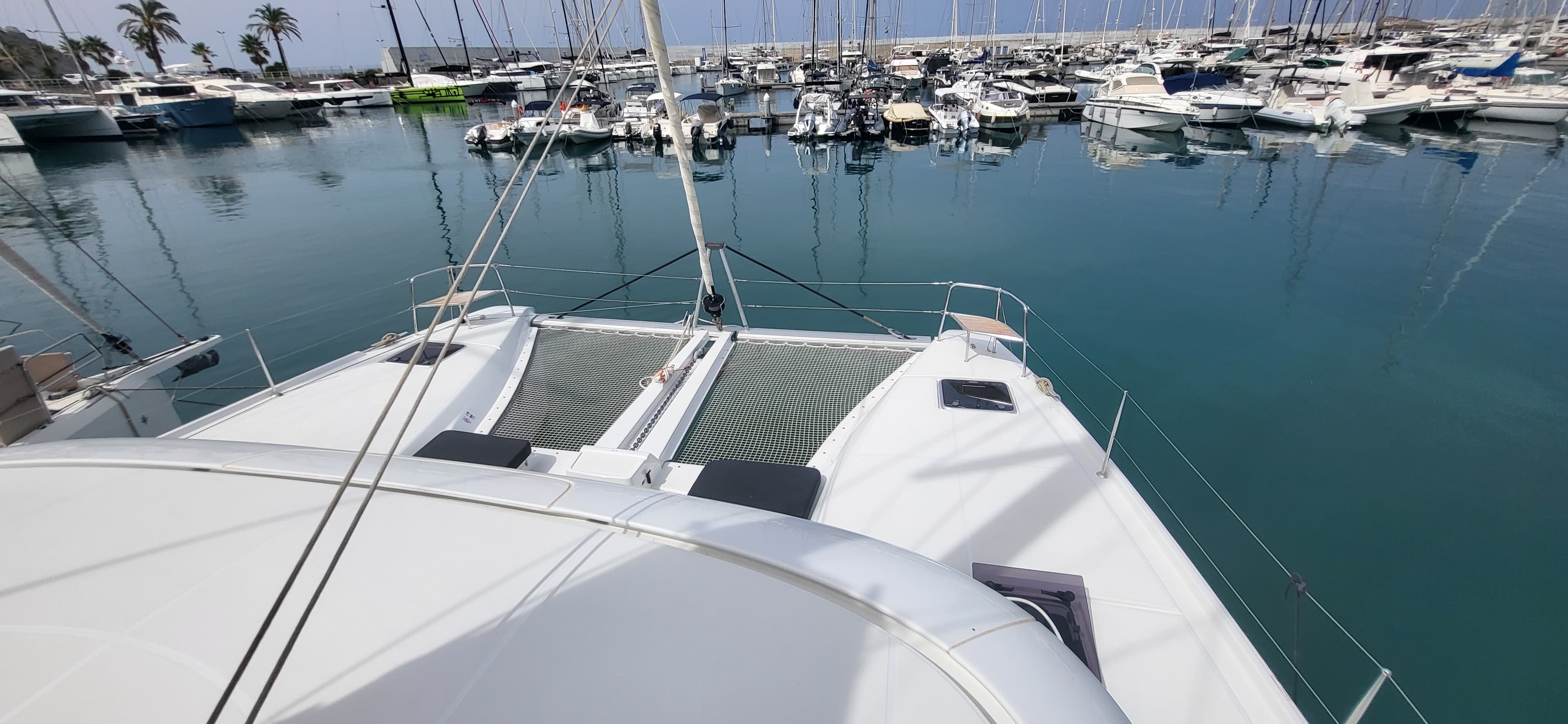 Lagoon 46  - photo 37