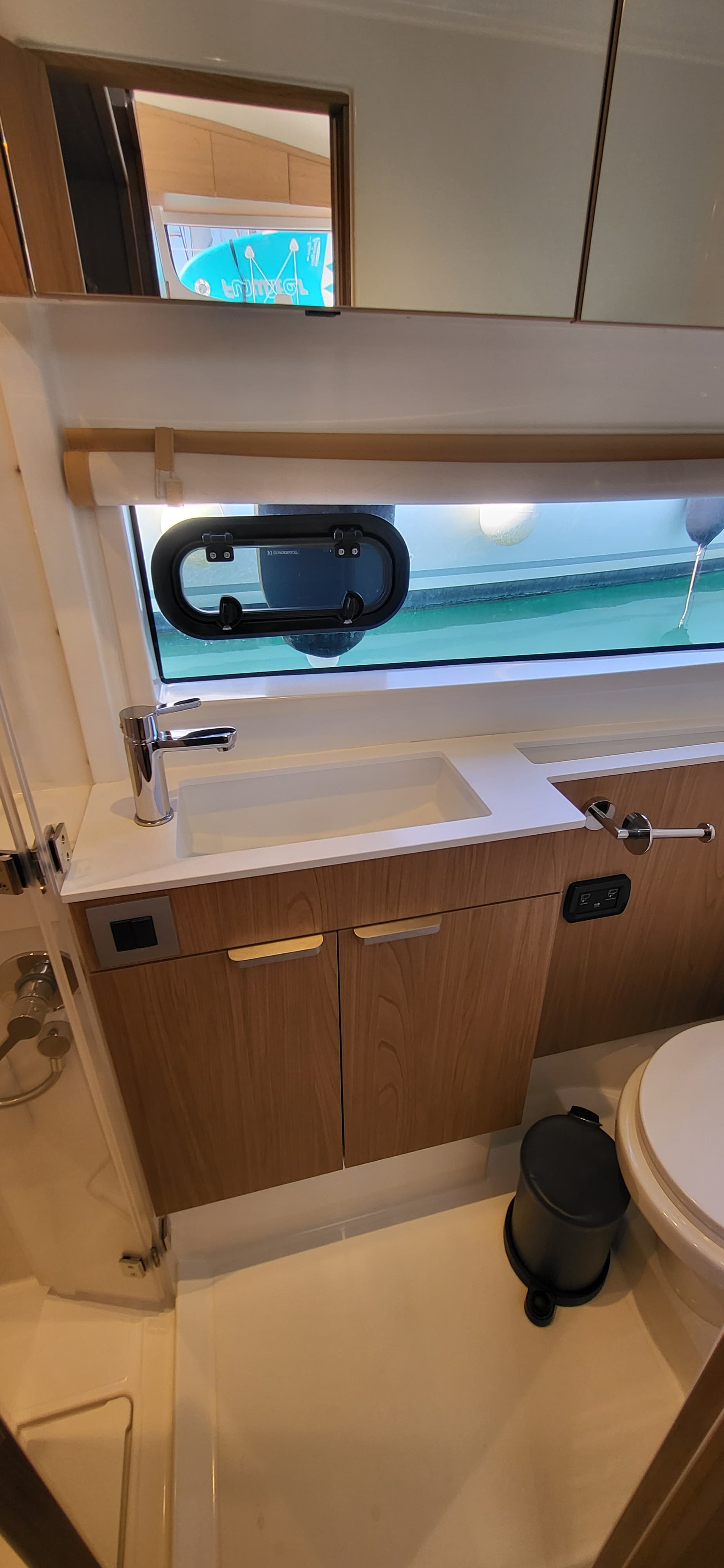 Lagoon 46  - photo 28