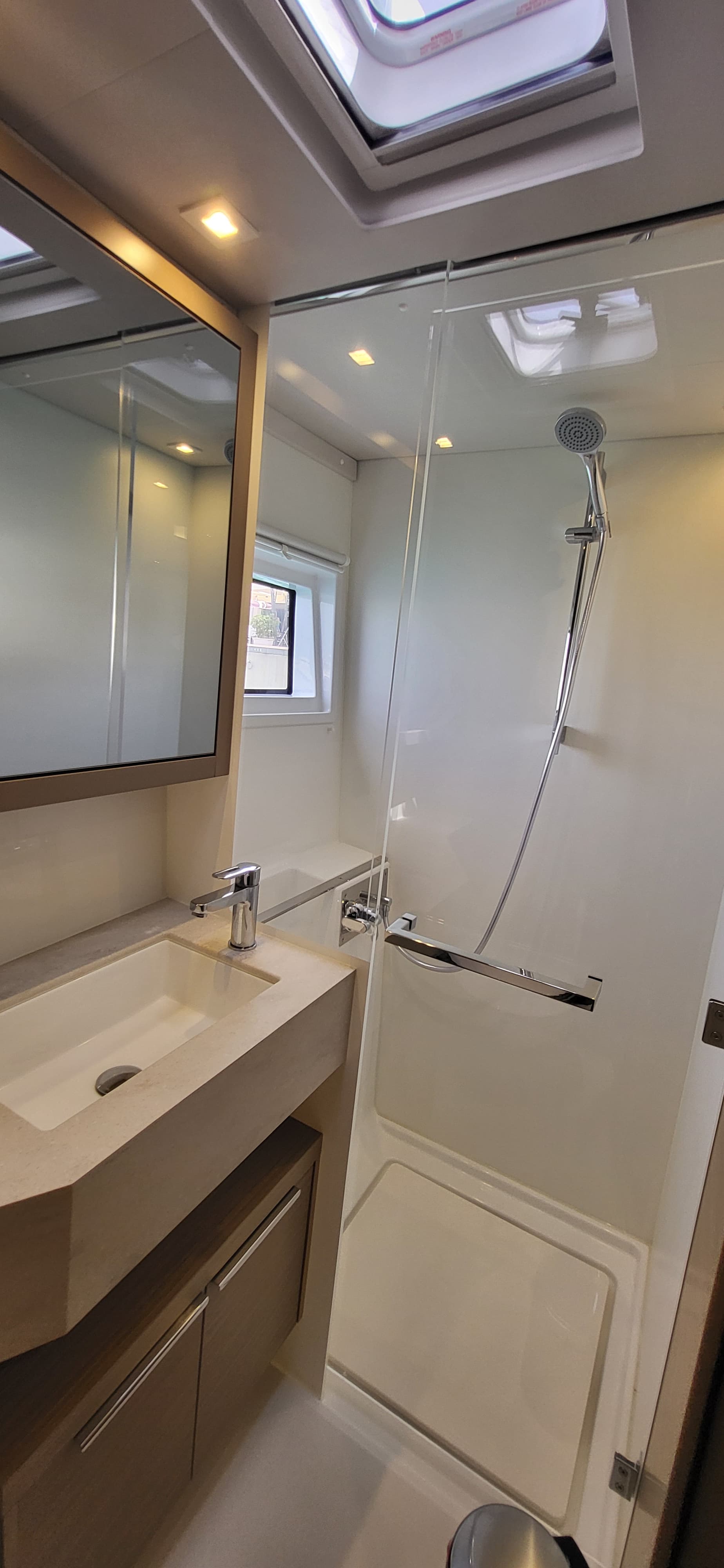 Lagoon 46  - photo 61