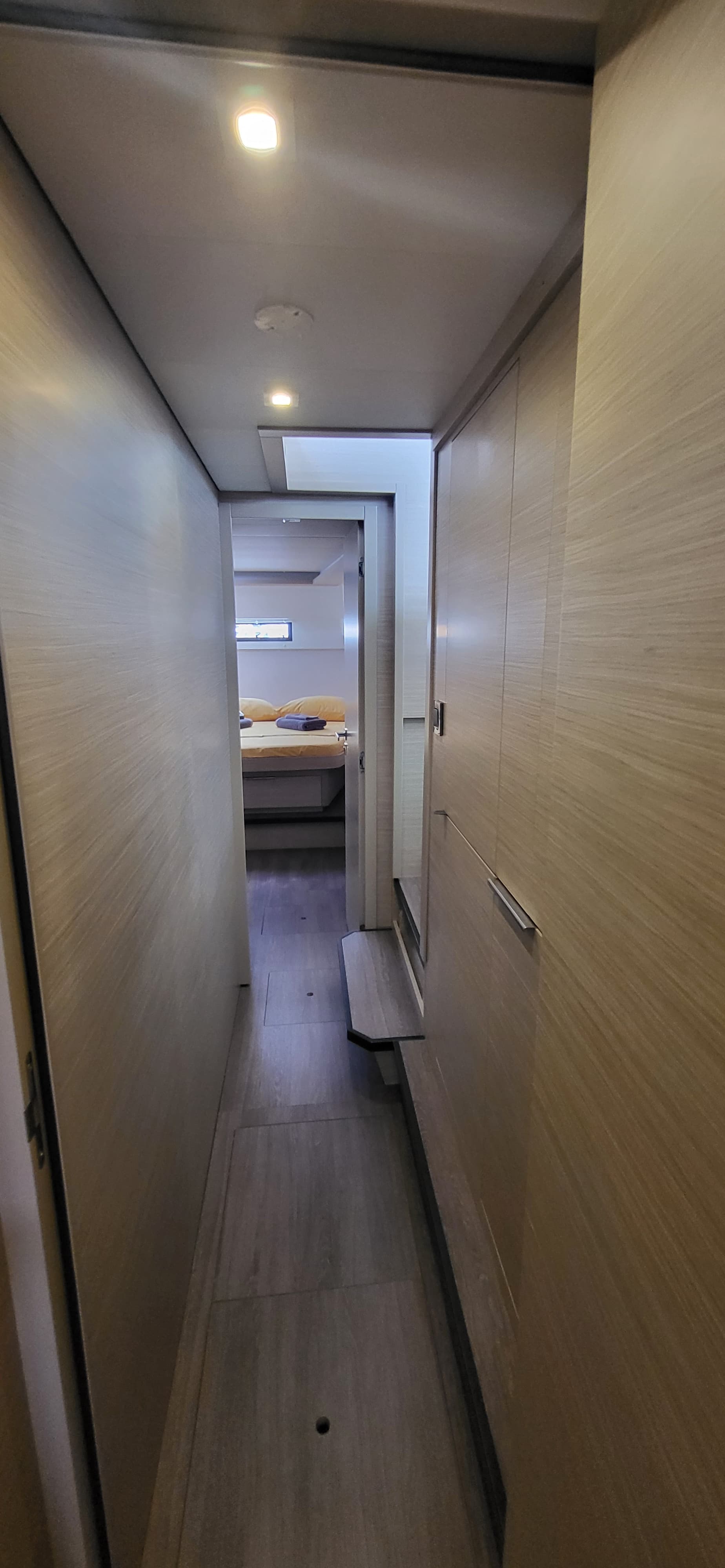 Lagoon 46  - photo 33