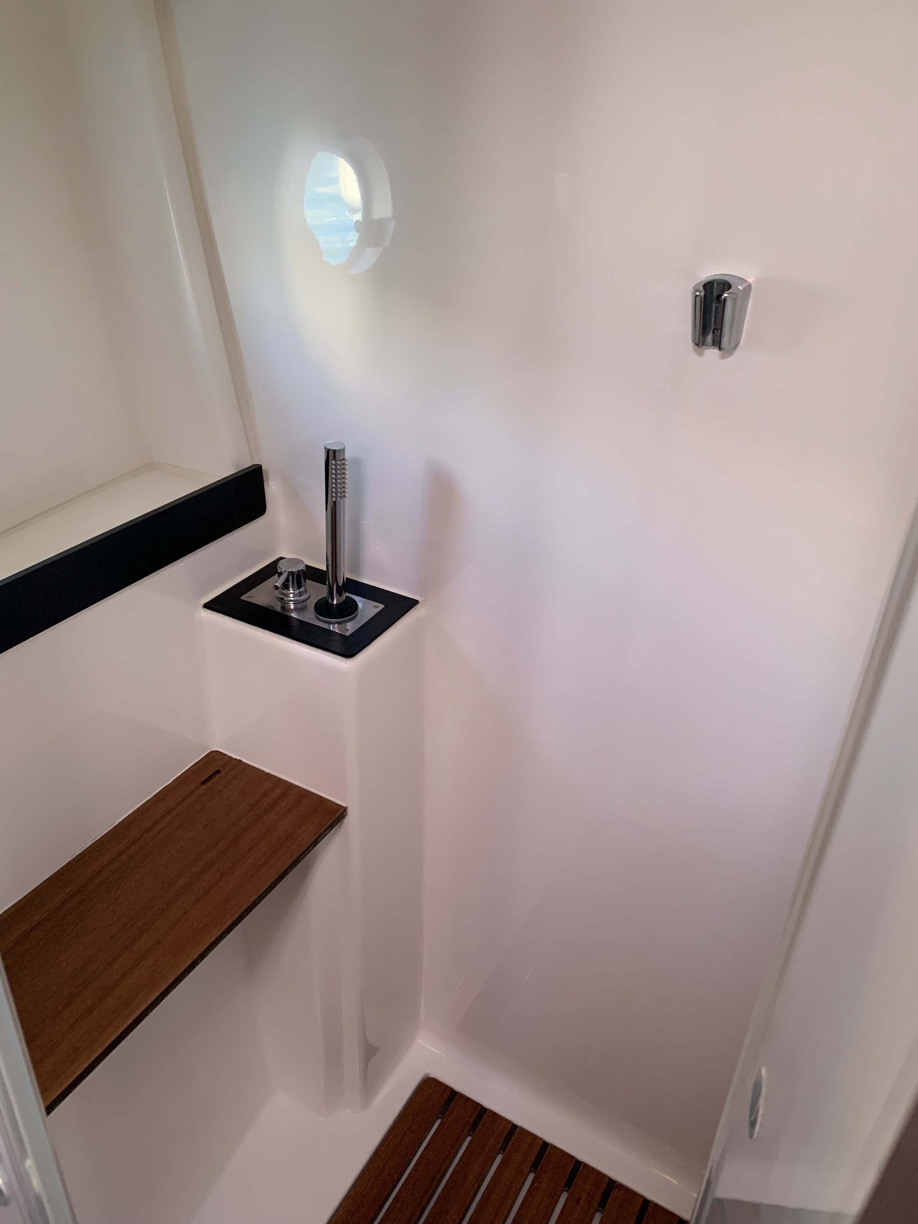 Bavaria Virtess 420 Fly - photo 41