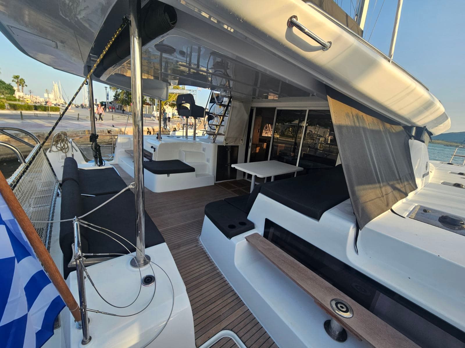 Lagoon 43 - photo 13