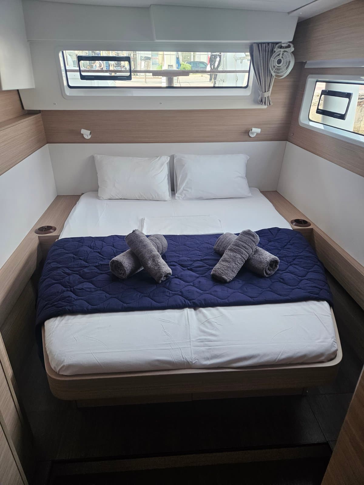 Lagoon 43 - photo 12