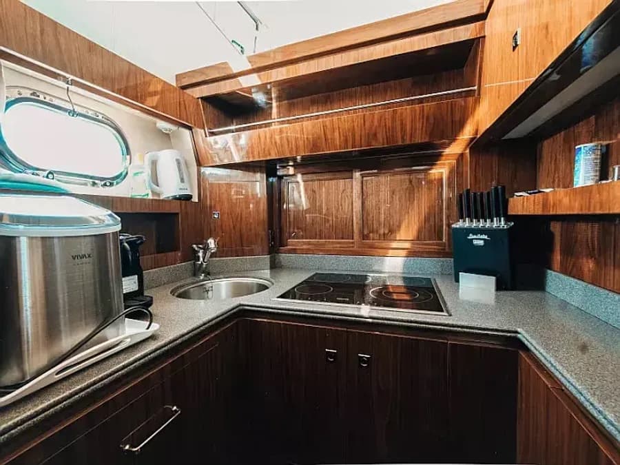 Elegance 60 Fly - photo 13