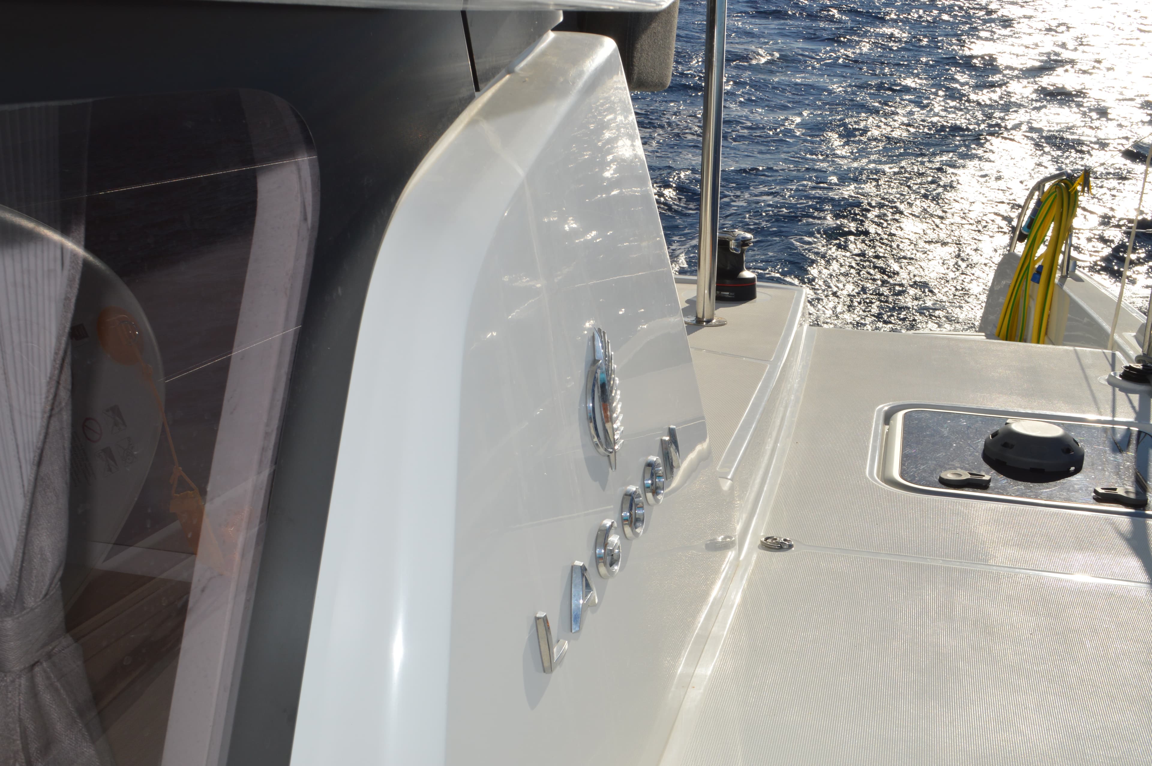 Lagoon 42 - photo 15