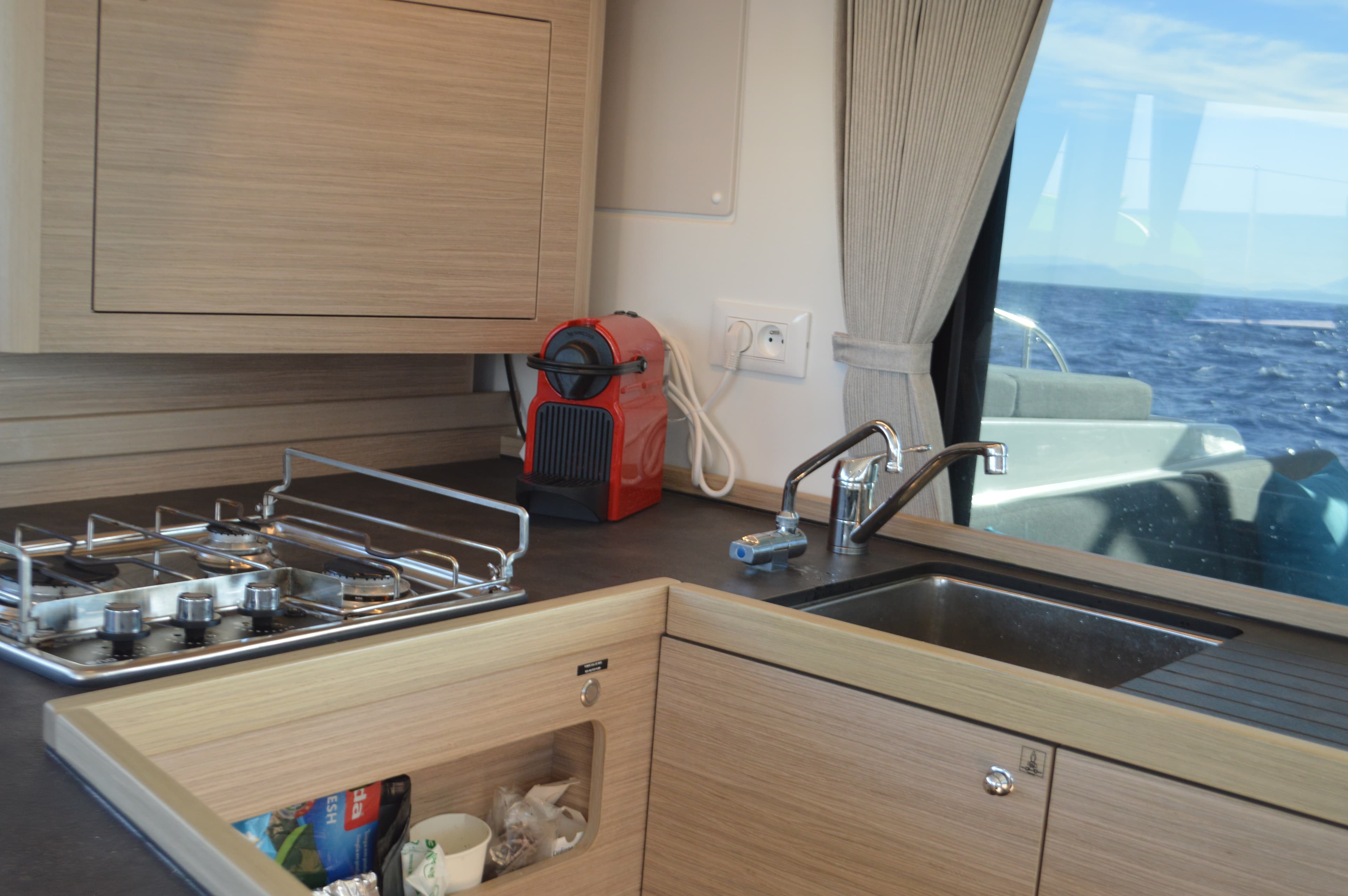 Lagoon 42 - photo 30