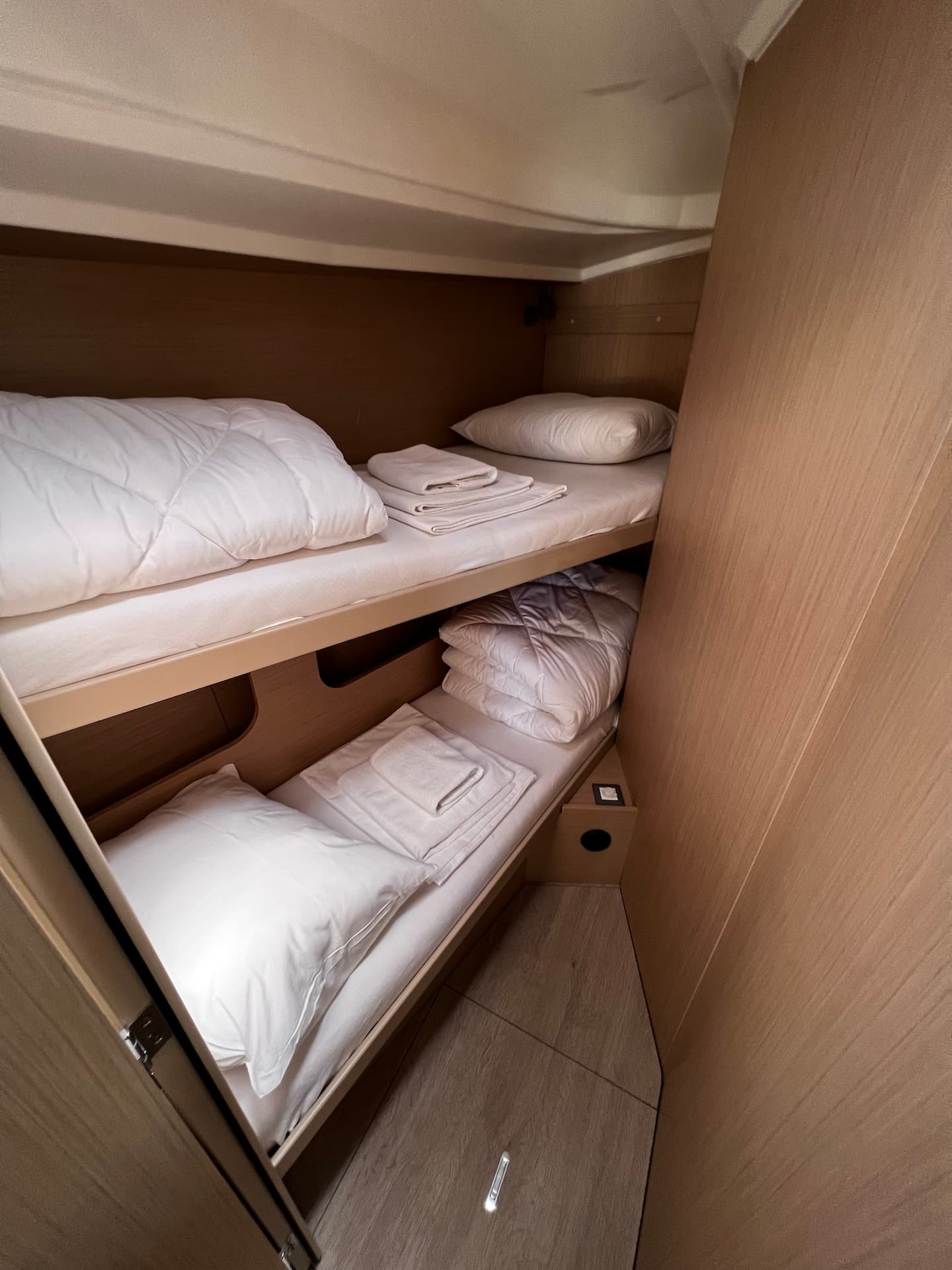 Oceanis 40.1 - photo 9