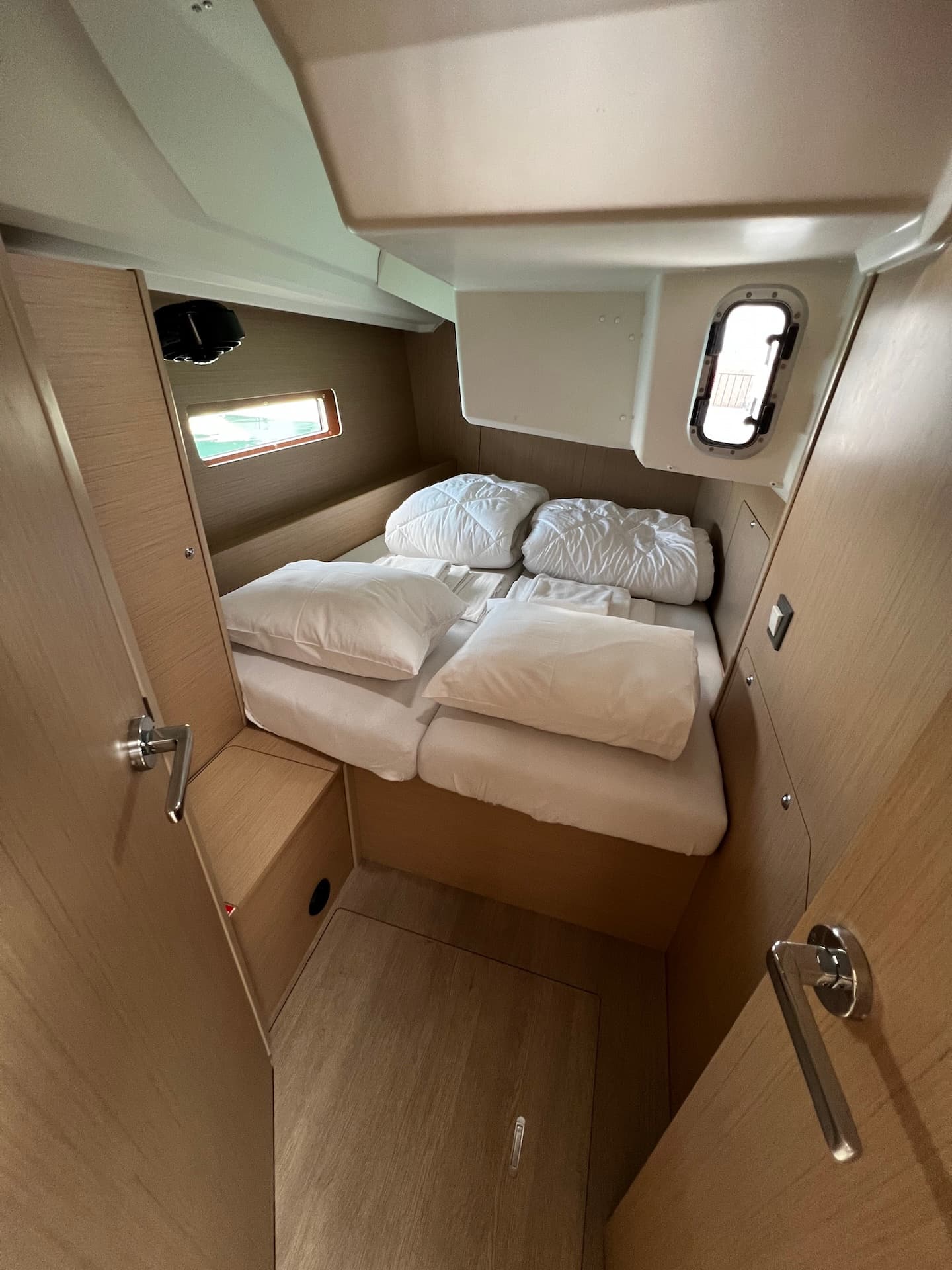 Oceanis 40.1 - photo 8