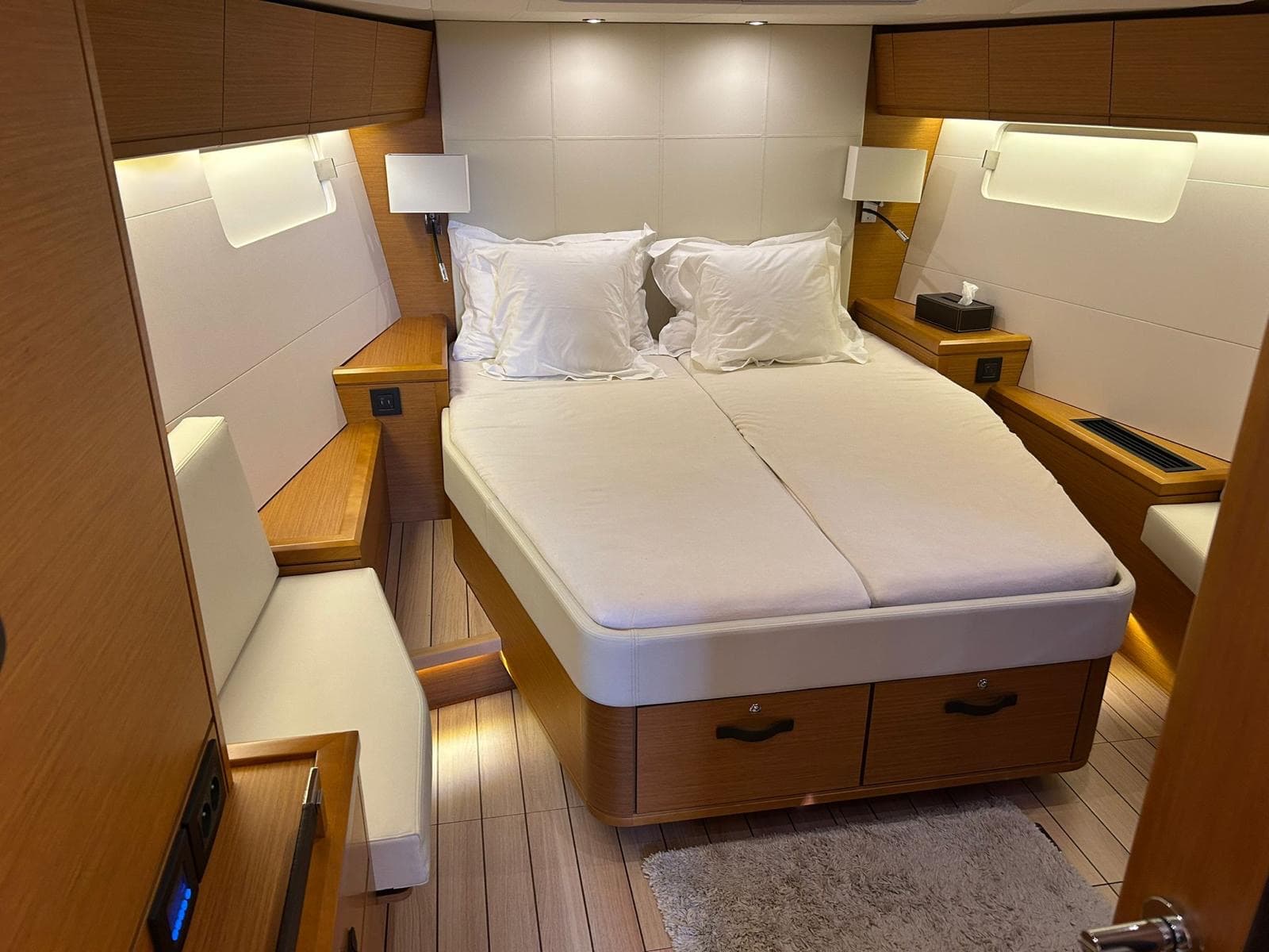 Jeanneau 54 - photo 7