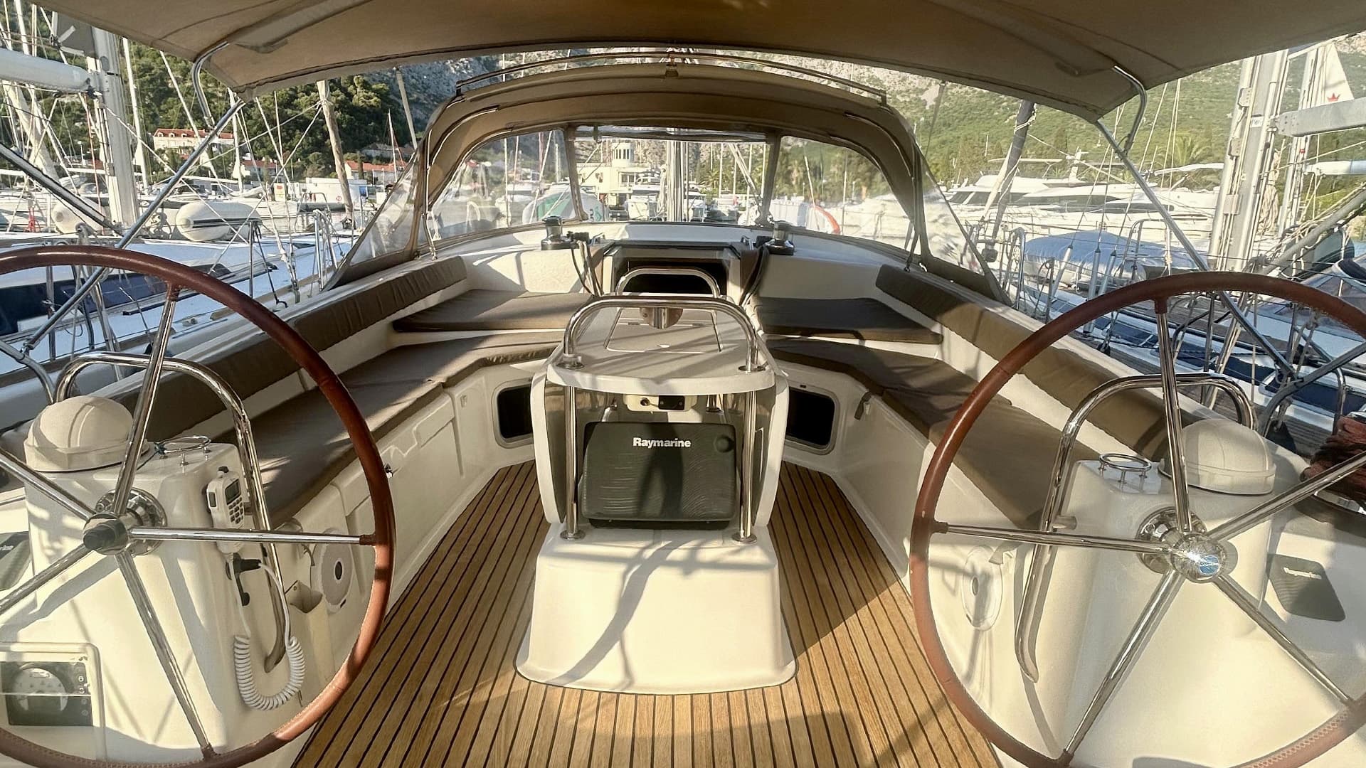 Jeanneau 53 - photo 4