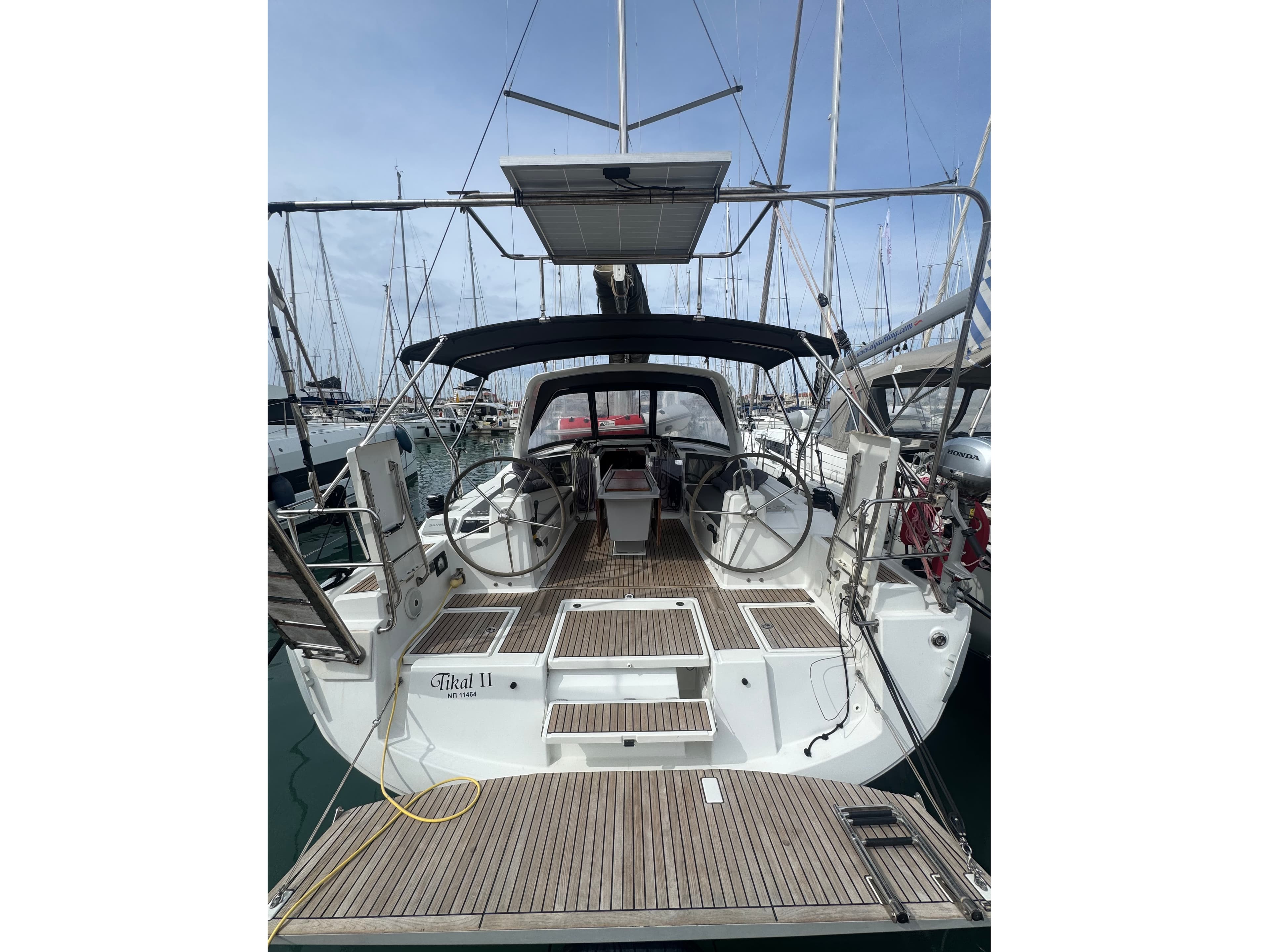 Oceanis 41.1 - photo