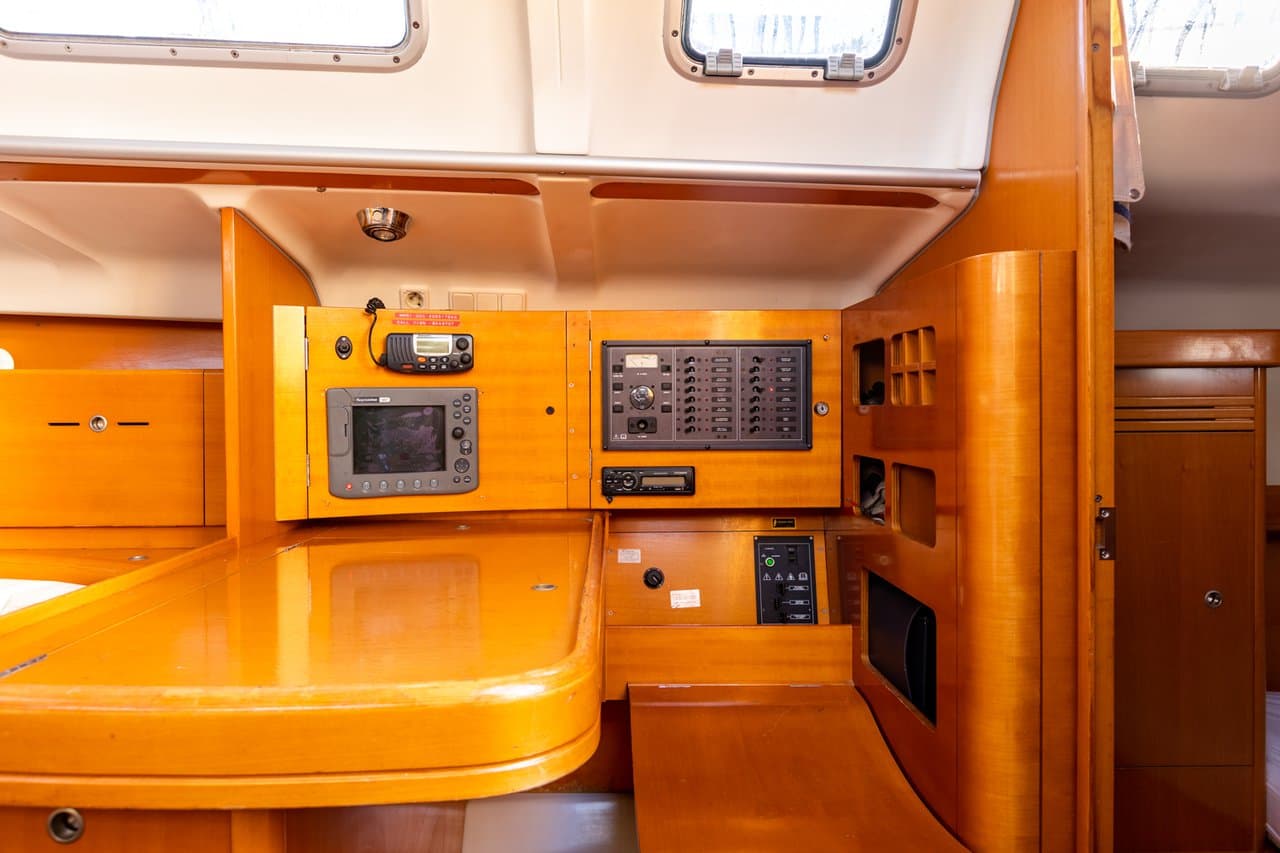 First 40.7 - photo 11