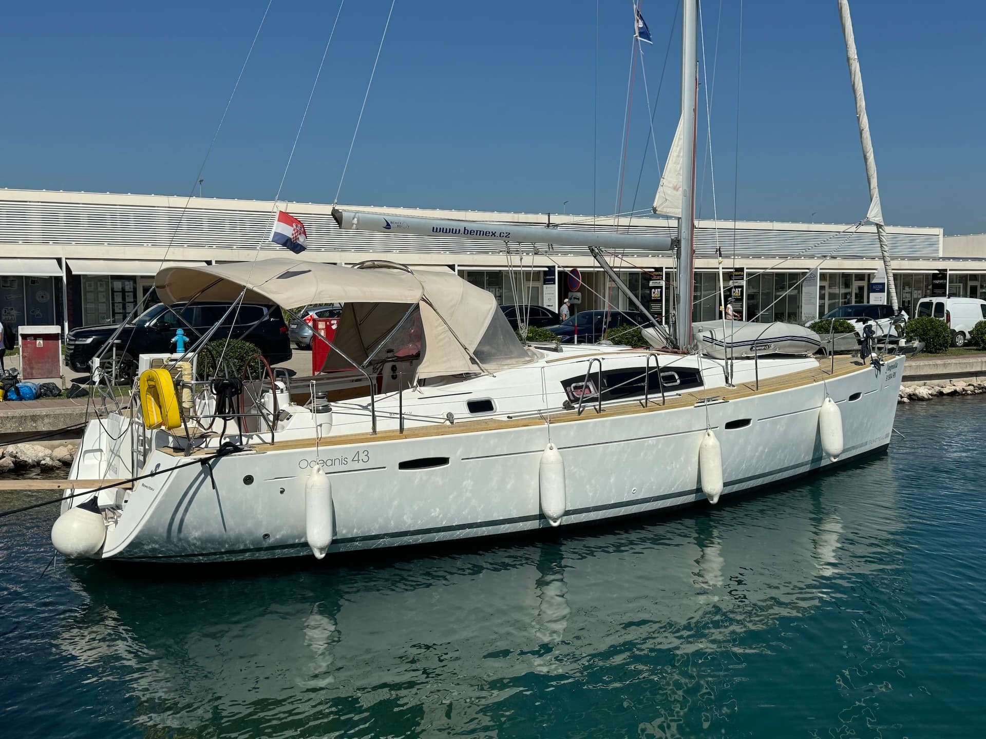 Oceanis 43 - photo 15