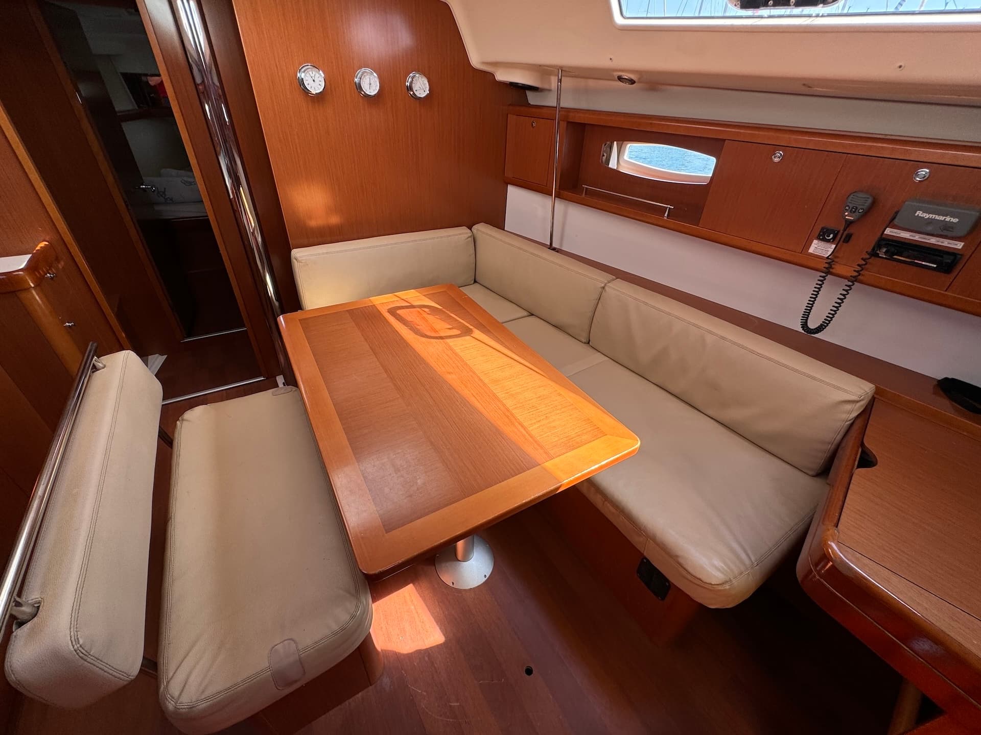 Oceanis 43 - photo 16