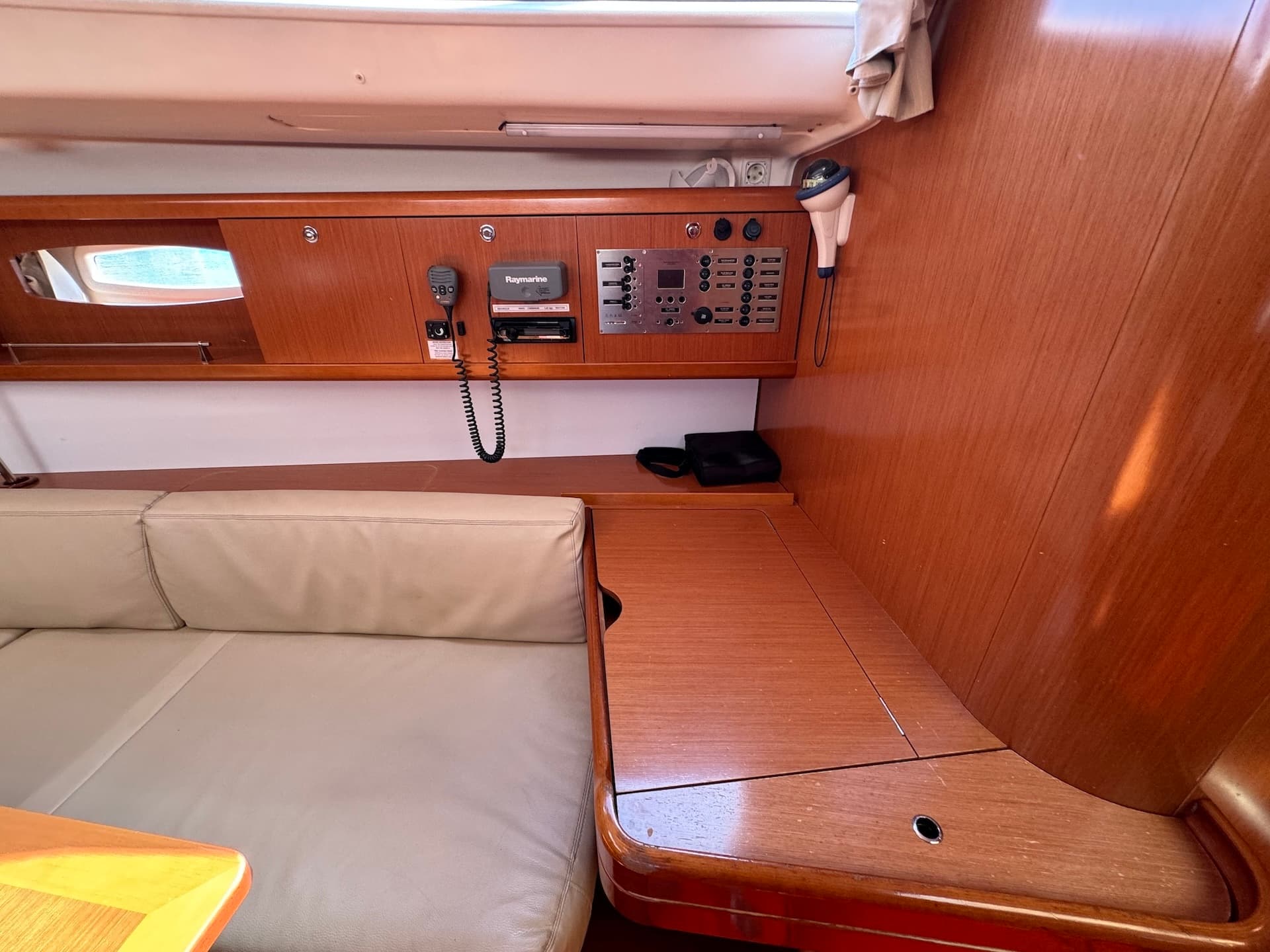 Oceanis 43 - photo 10