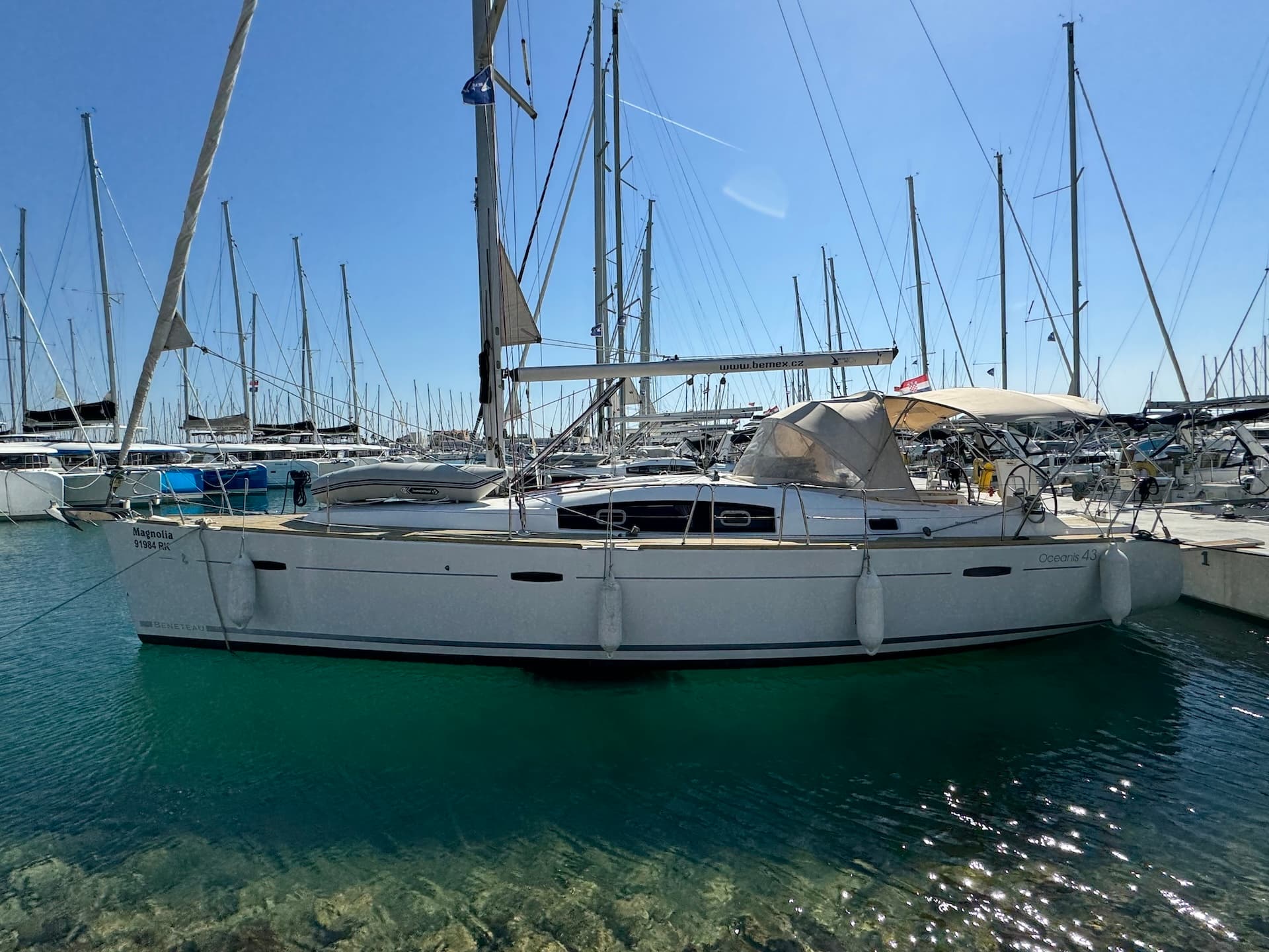 Oceanis 43 - photo 9