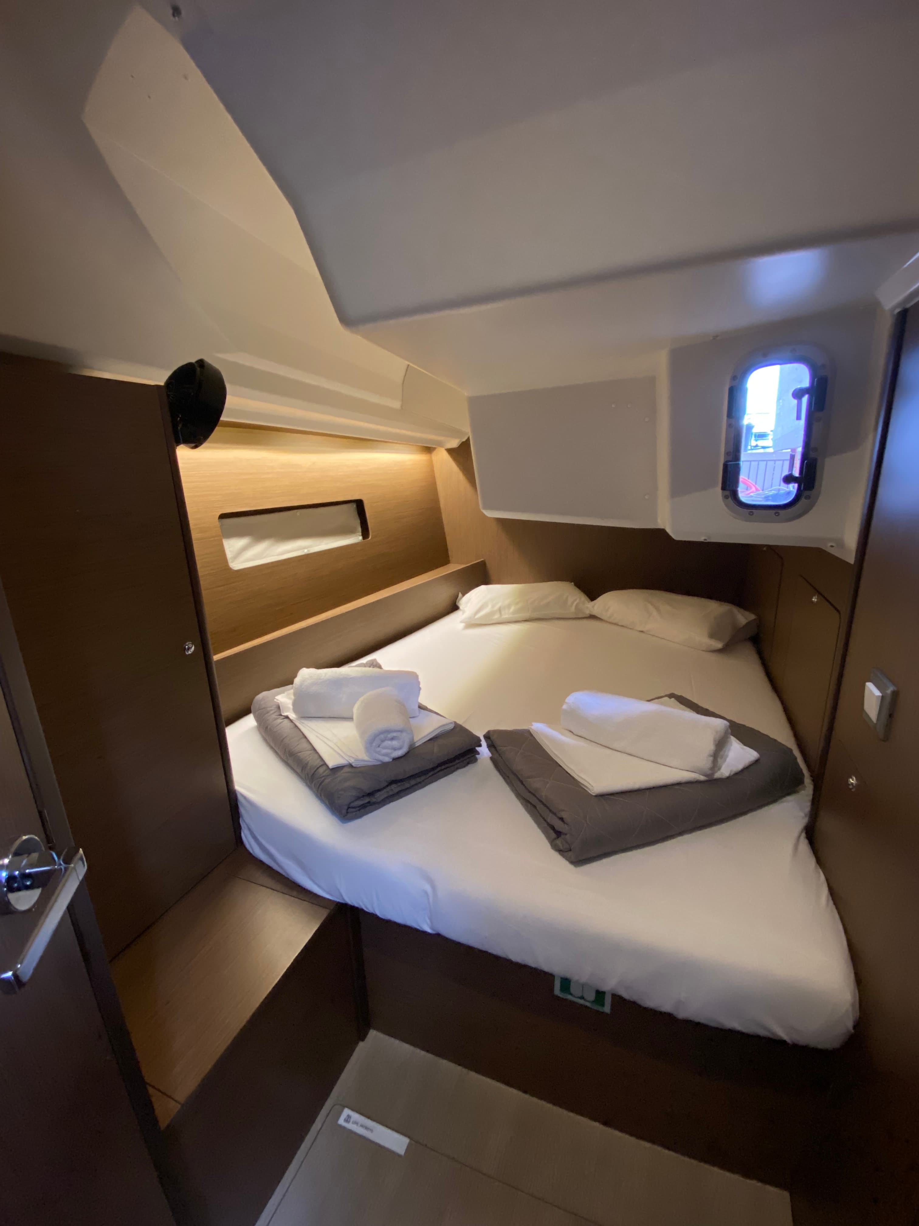 Oceanis 40.1 - photo 8