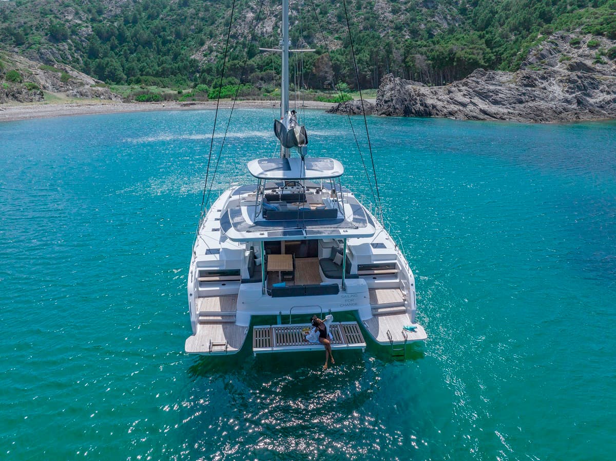 Lagoon 51 - photo 16