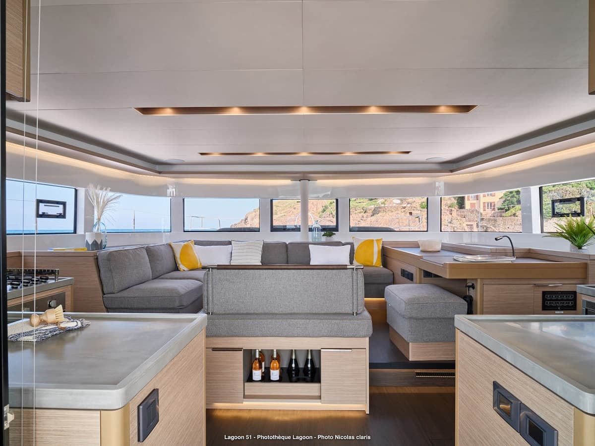 Lagoon 51 - photo 10