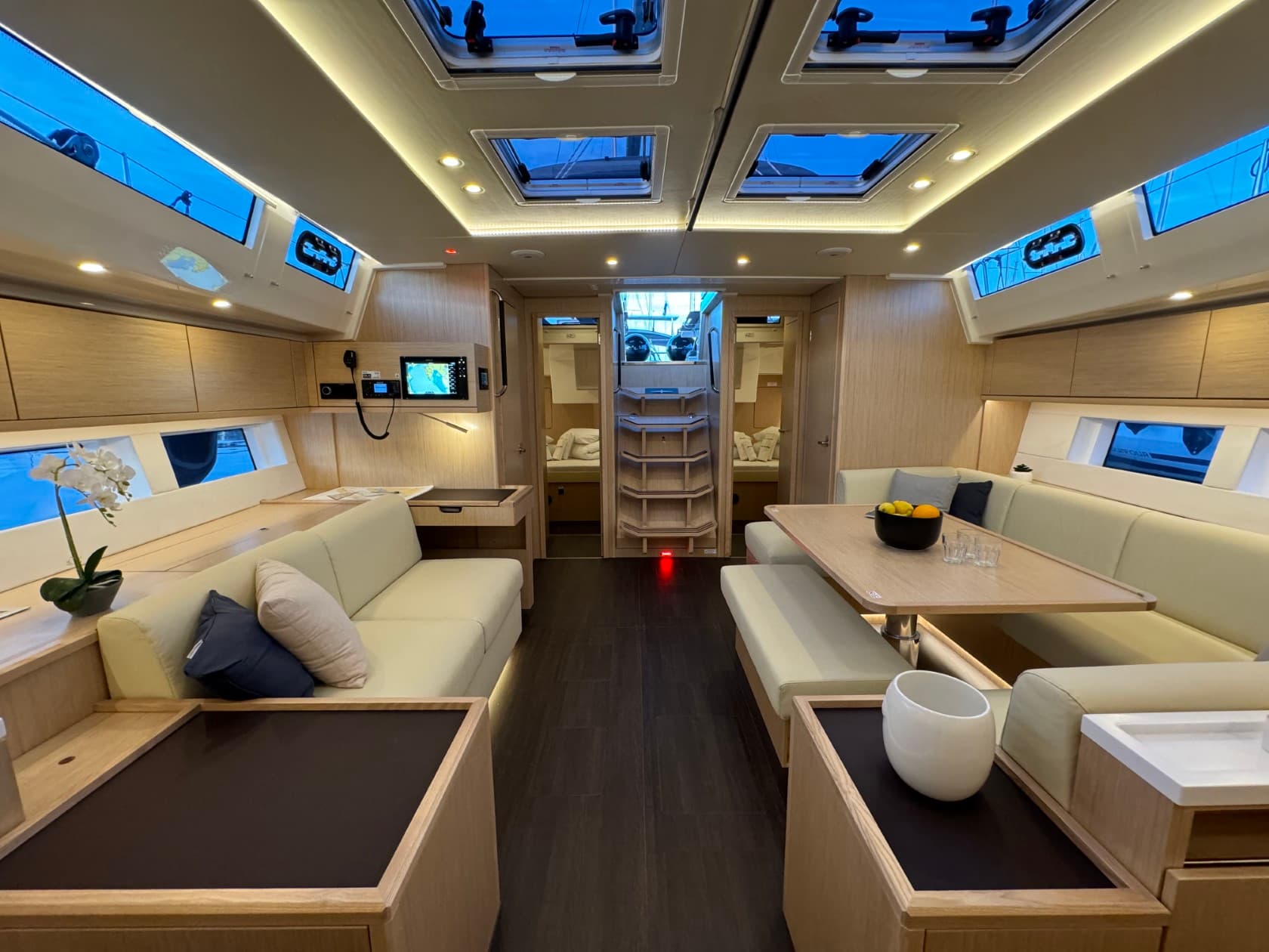 Bavaria C57 - photo 29