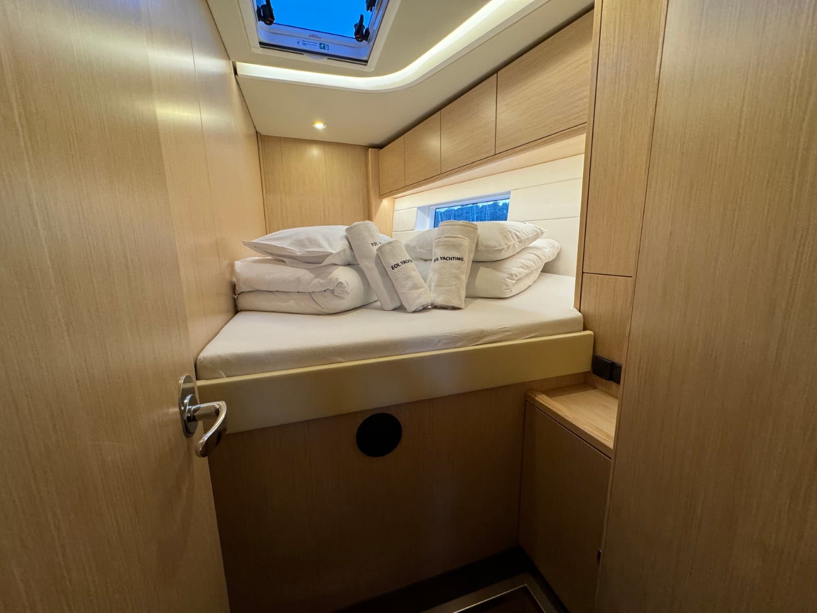 Bavaria C57 - photo 10