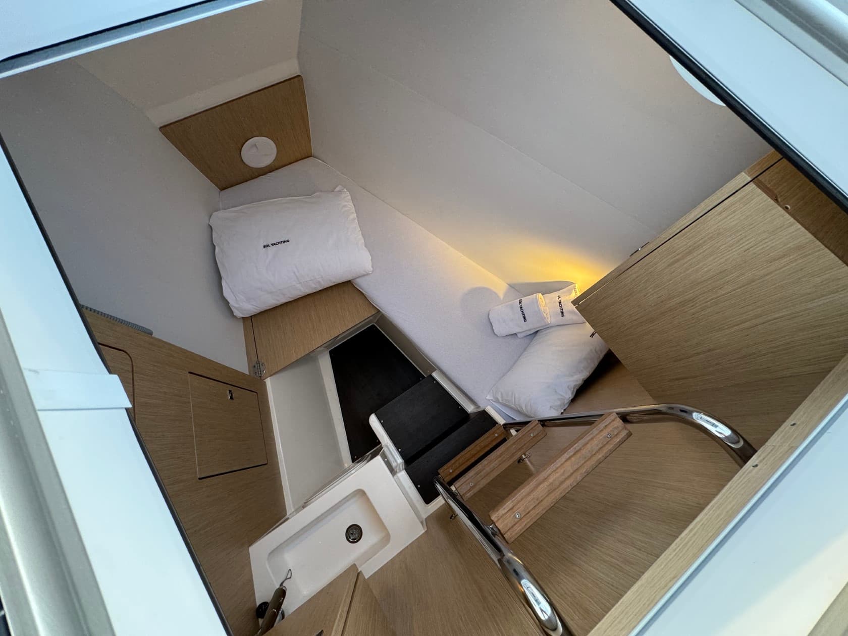 Bavaria C57 - photo 15